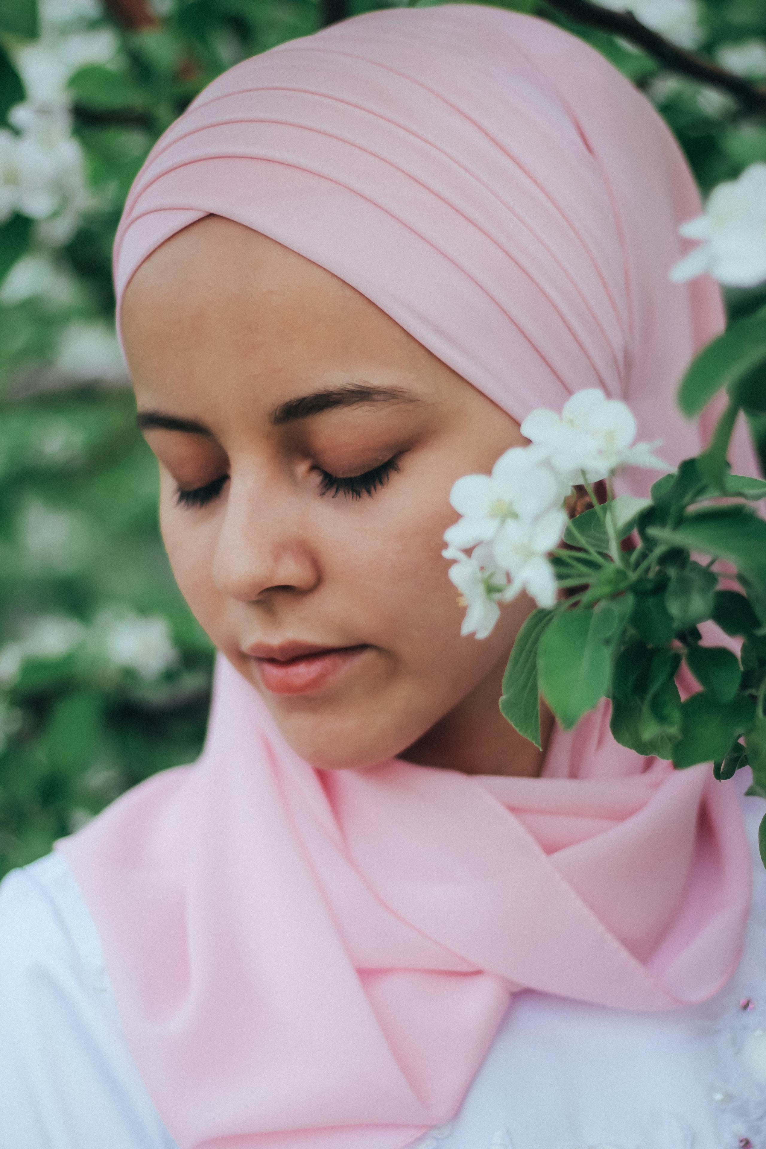 Аделя в цветении. Фотограф Сарбиназ Мустафина в Казани