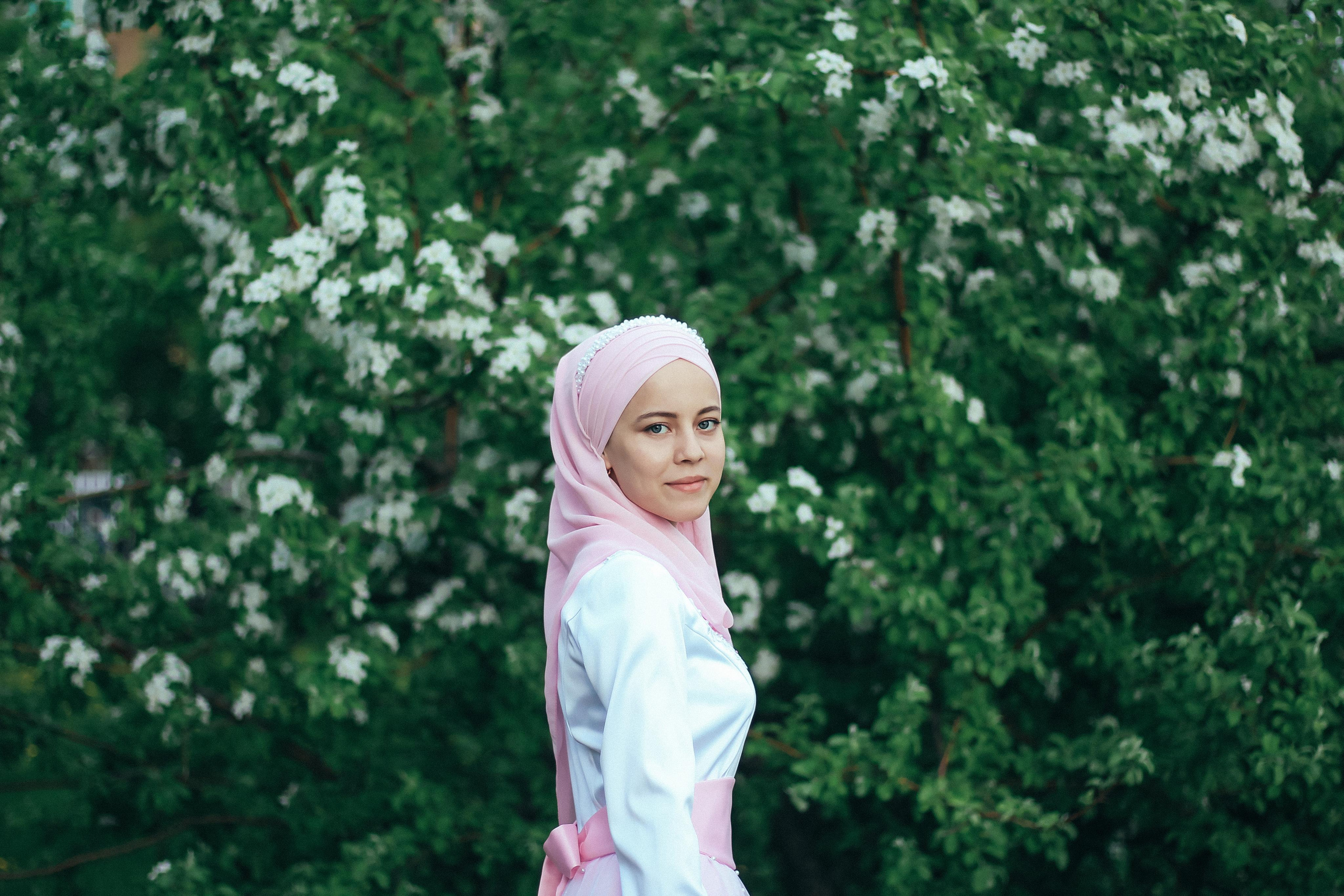 Аделя в цветении. Фотограф Сарбиназ Мустафина в Казани