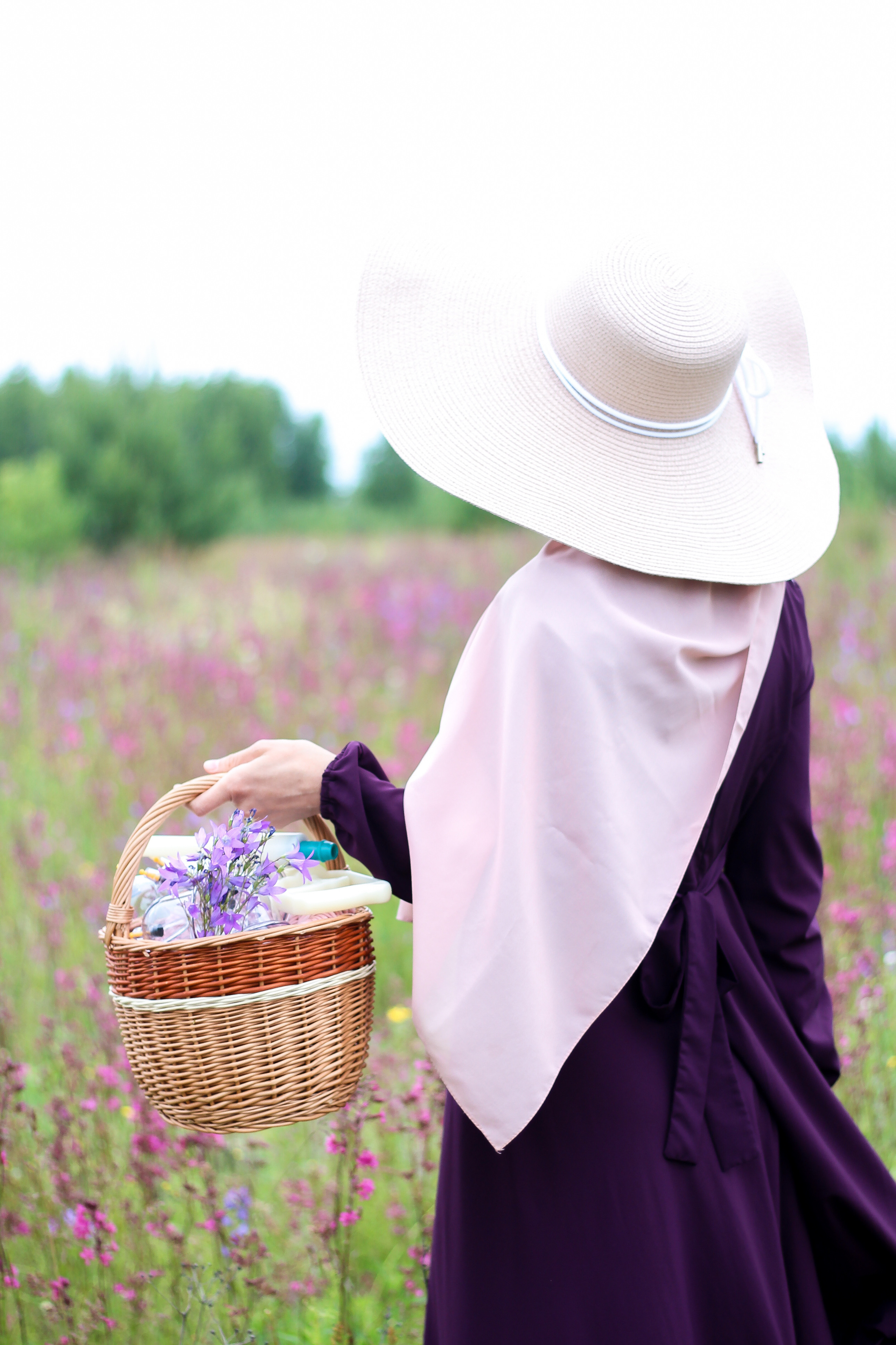 Эльвира — Люпины. Фотограф Сарбиназ Мустафина в Казани