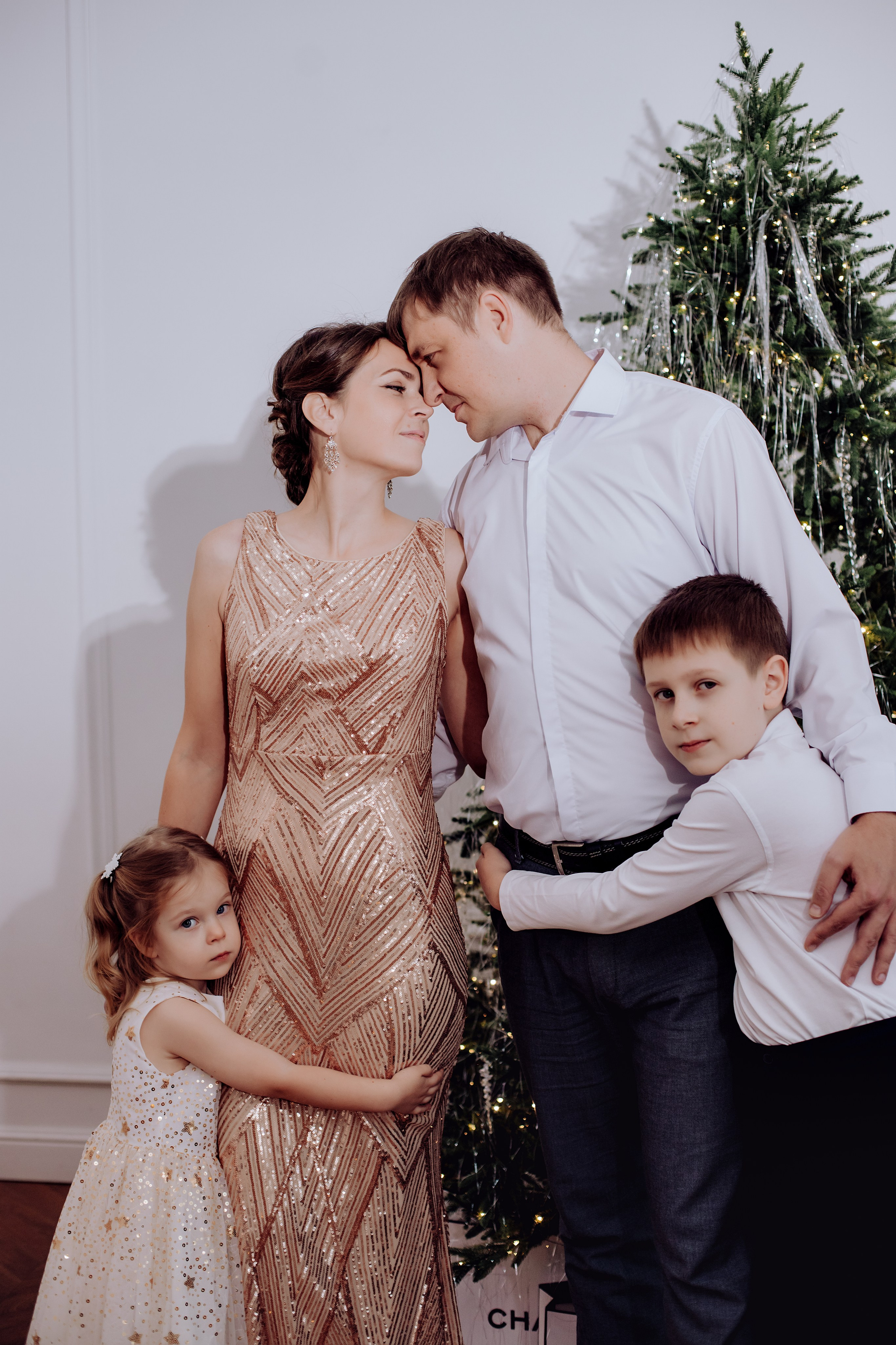 Юля и семья Аура. Семейный и детский фотограф в Краснодаре Катя Гор