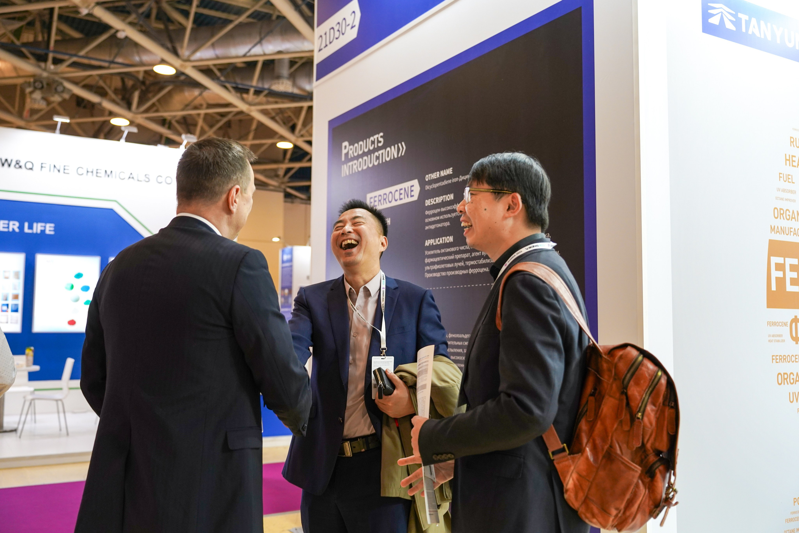 TANK CONTAINER SERVICE на выставке ХИМИЯ-2024. Фотограф b2b на выставки, конференции, форумы в Москве