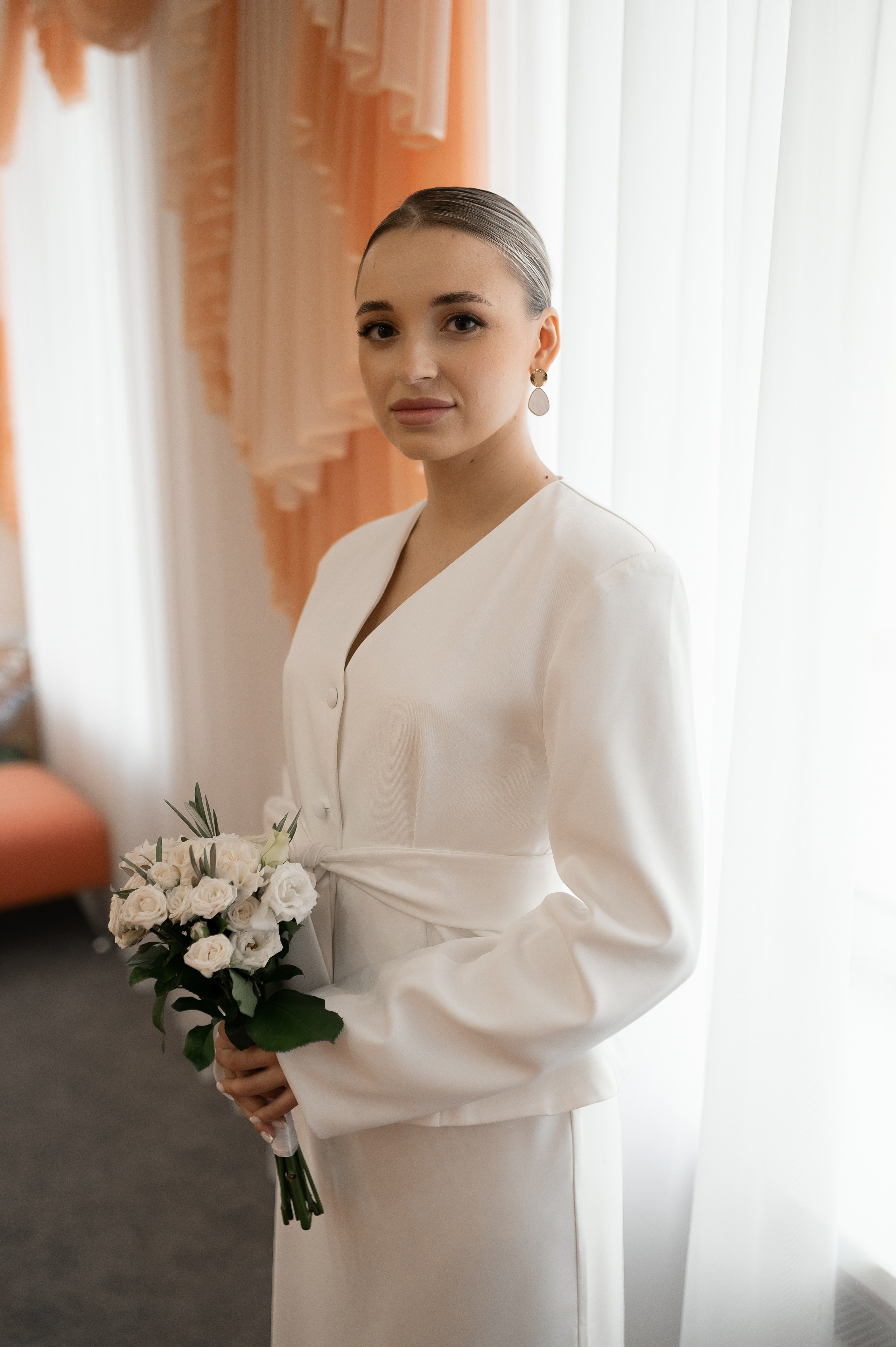 Иван & Виктория. Твой личный проводник к красивым фотографиям в Старом Осколе