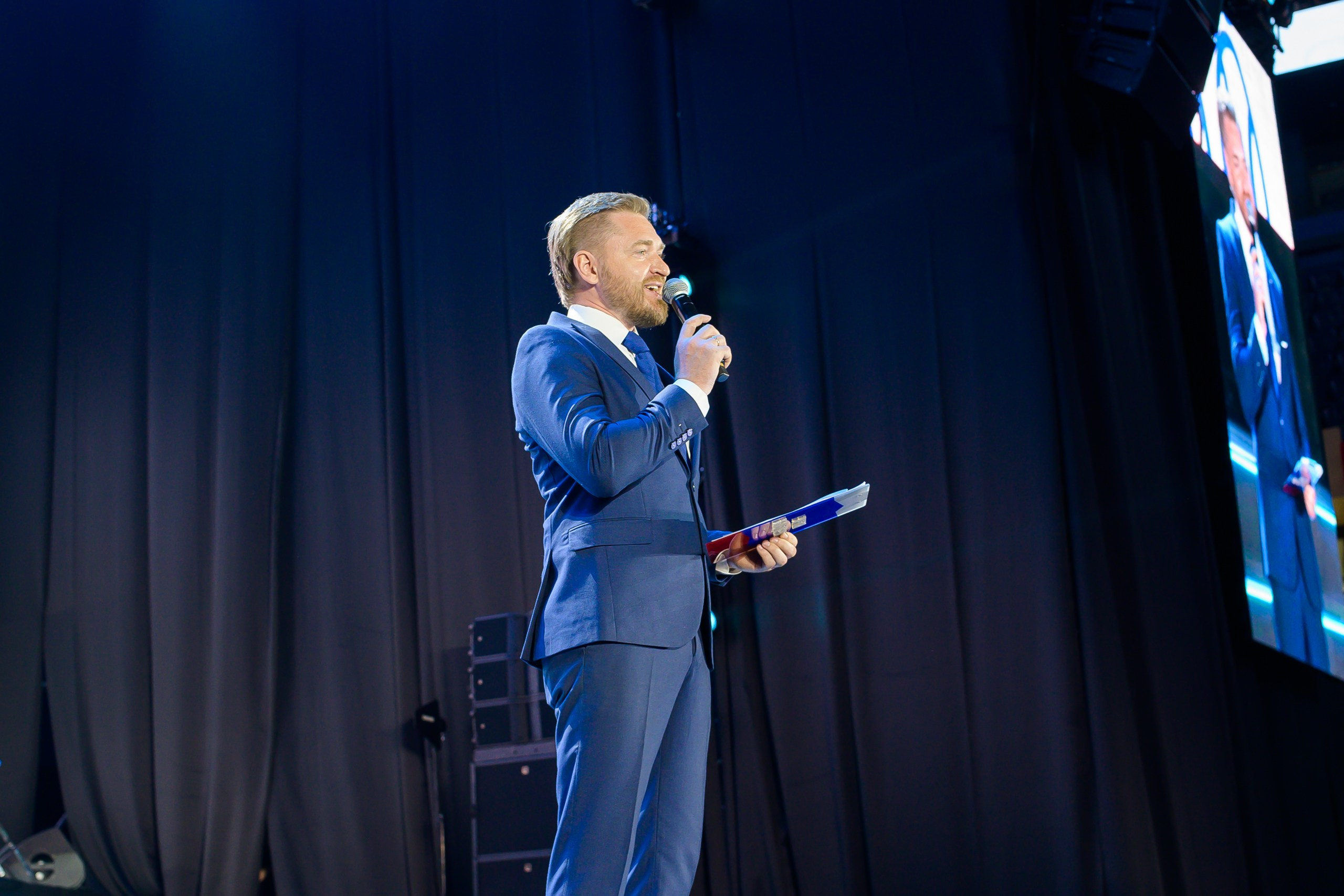 День Соц работника. Фотограф в Кемерово Владислав Шульц