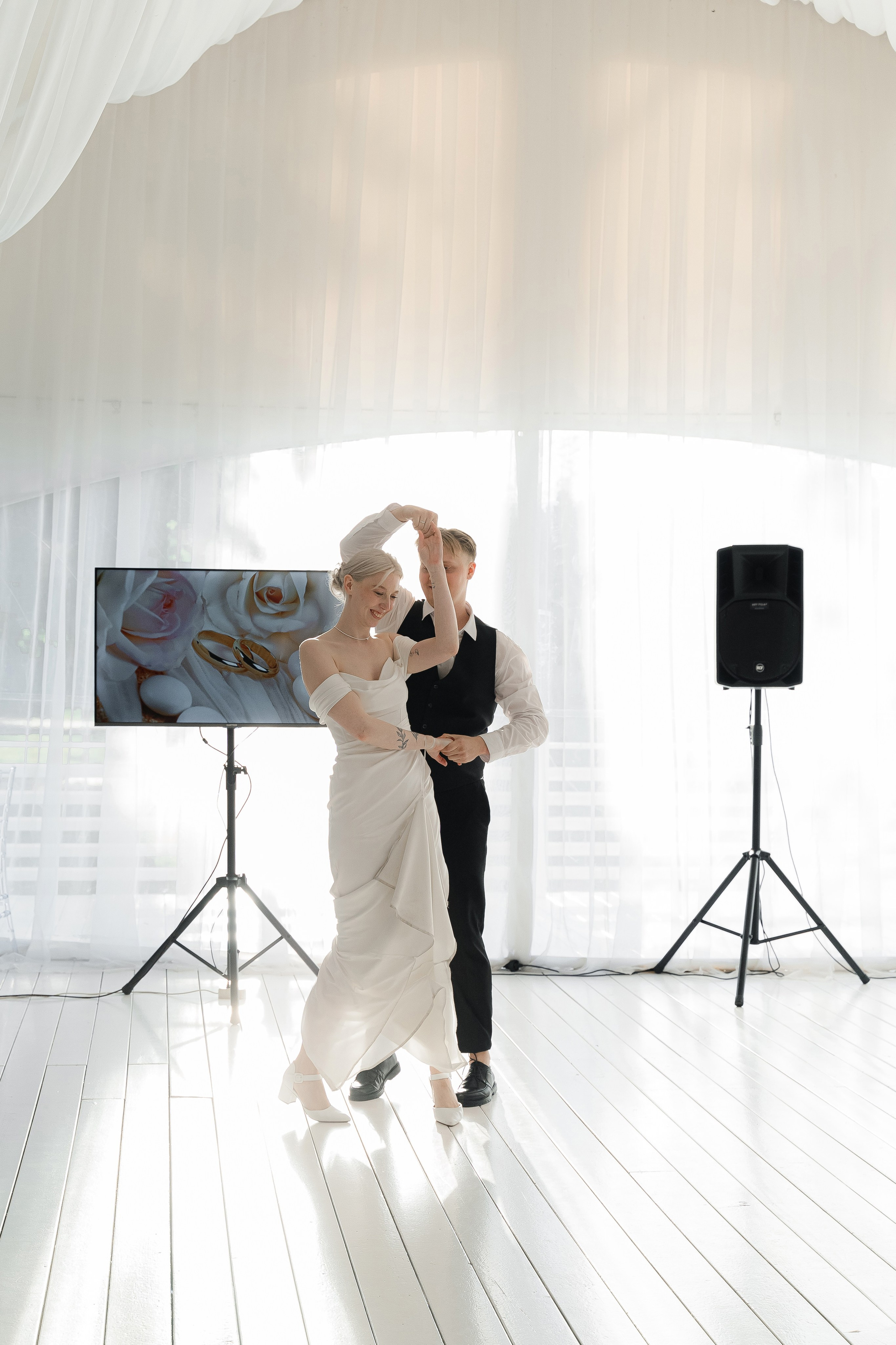 Владимир & Яна. RETOUCH-HOUSE