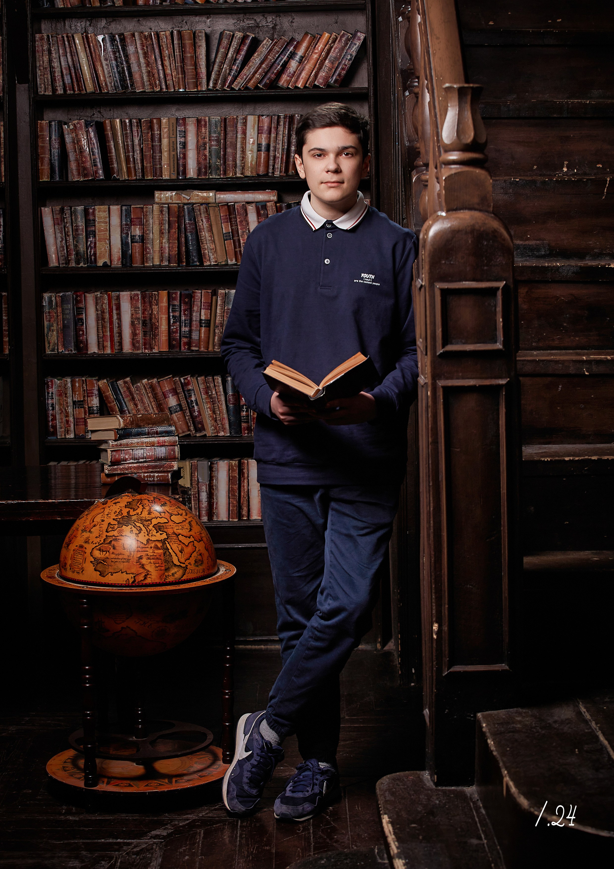 Студия Школьной Фотографии — стильные и современные выпускные альбомы