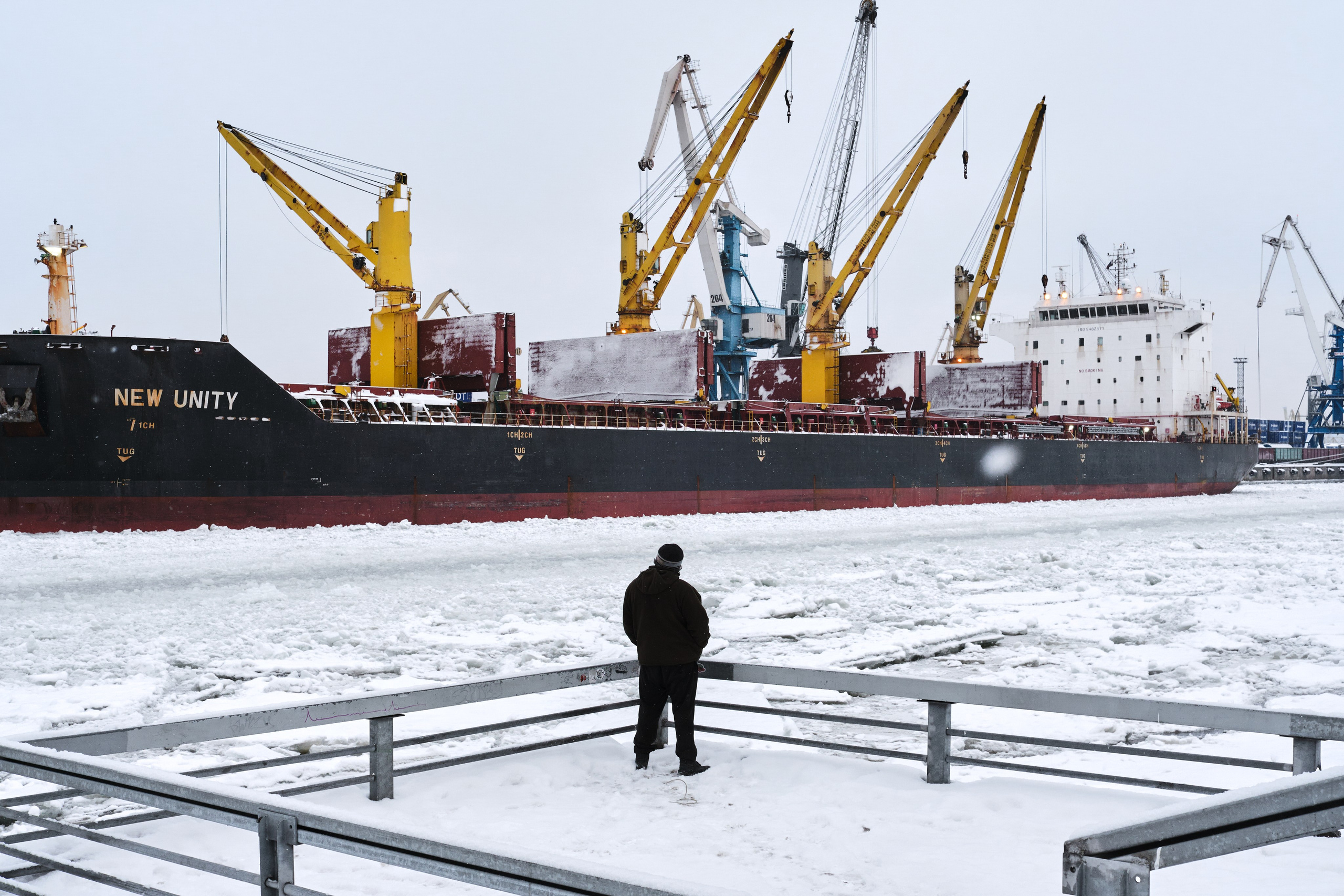 Стрит-фотография в Санкт-Петербурге — фотосессия | Филипп Линзин. Репортажный и портретный фотограф в Санкт-Петербурге Филипп Линзин