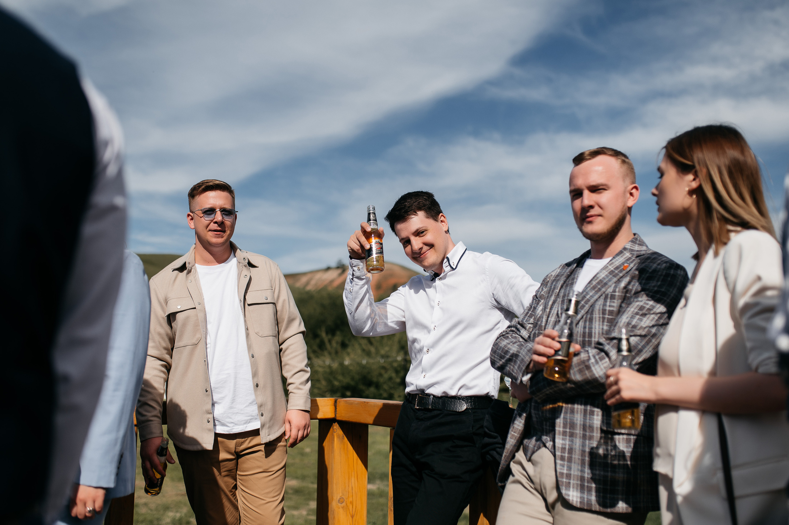 👰 Наталья @bartsionatalia и Дмитрий @dmitriiteliashkin🤵📸 Фото @Mooleen.Aleksandr 🎀 Организация @Balandina.event 💄 Визаж @Juliavasstr⛪️ Локация @Drokinopark 🎊 Декор и флористика @Sortasvadeb👗 Платье @Gabbiano_krasnoyarsk🧥 Костюм жениха @Menslook_krsk🎤 Ведущий @Perepelitsa_alexey 🔧Оборудование @Zvukiservis24 📹 Видео @itsibik