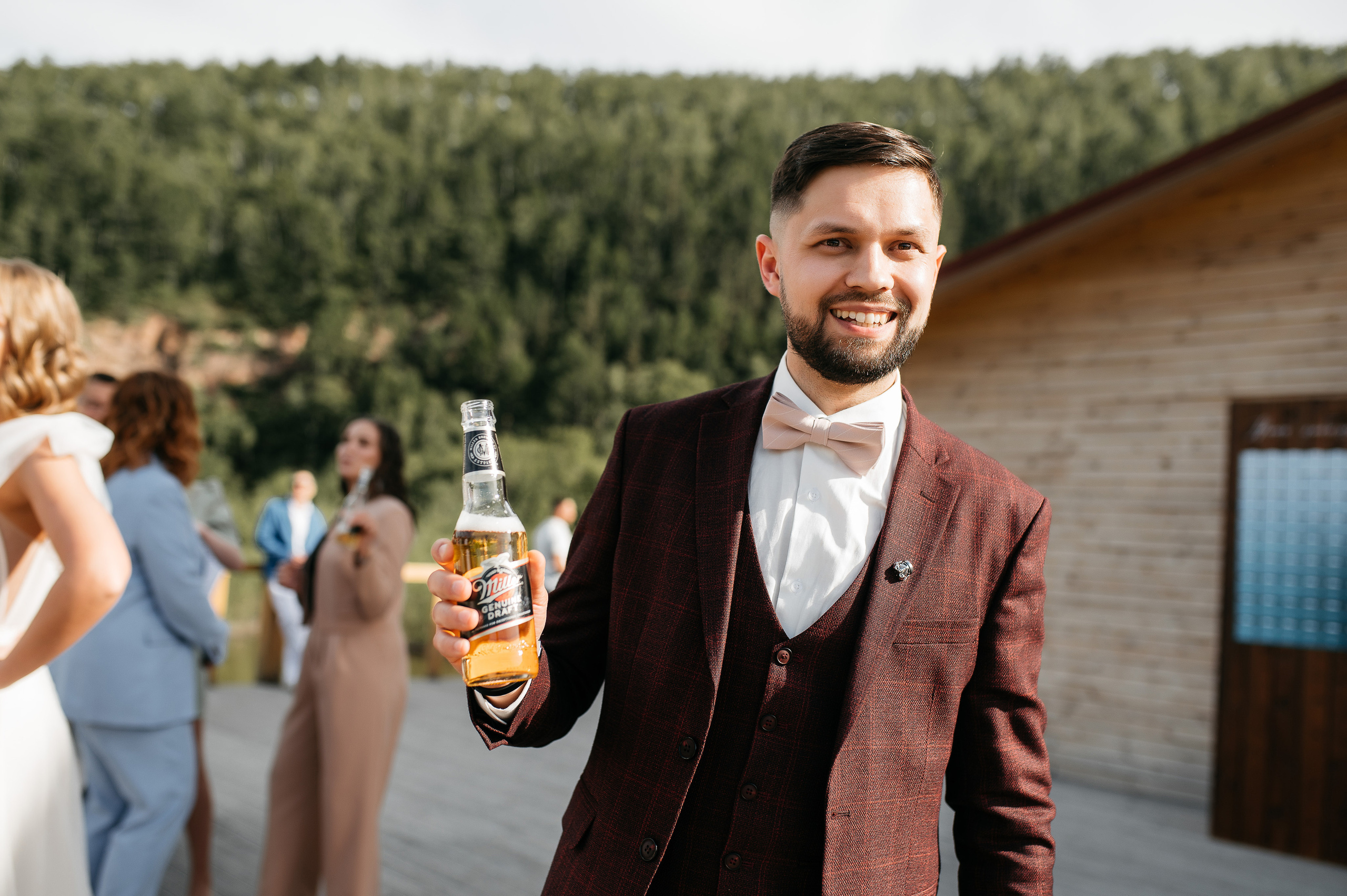 👰 Наталья @bartsionatalia и Дмитрий @dmitriiteliashkin🤵📸 Фото @Mooleen.Aleksandr 🎀 Организация @Balandina.event 💄 Визаж @Juliavasstr⛪️ Локация @Drokinopark 🎊 Декор и флористика @Sortasvadeb👗 Платье @Gabbiano_krasnoyarsk🧥 Костюм жениха @Menslook_krsk🎤 Ведущий @Perepelitsa_alexey 🔧Оборудование @Zvukiservis24 📹 Видео @itsibik