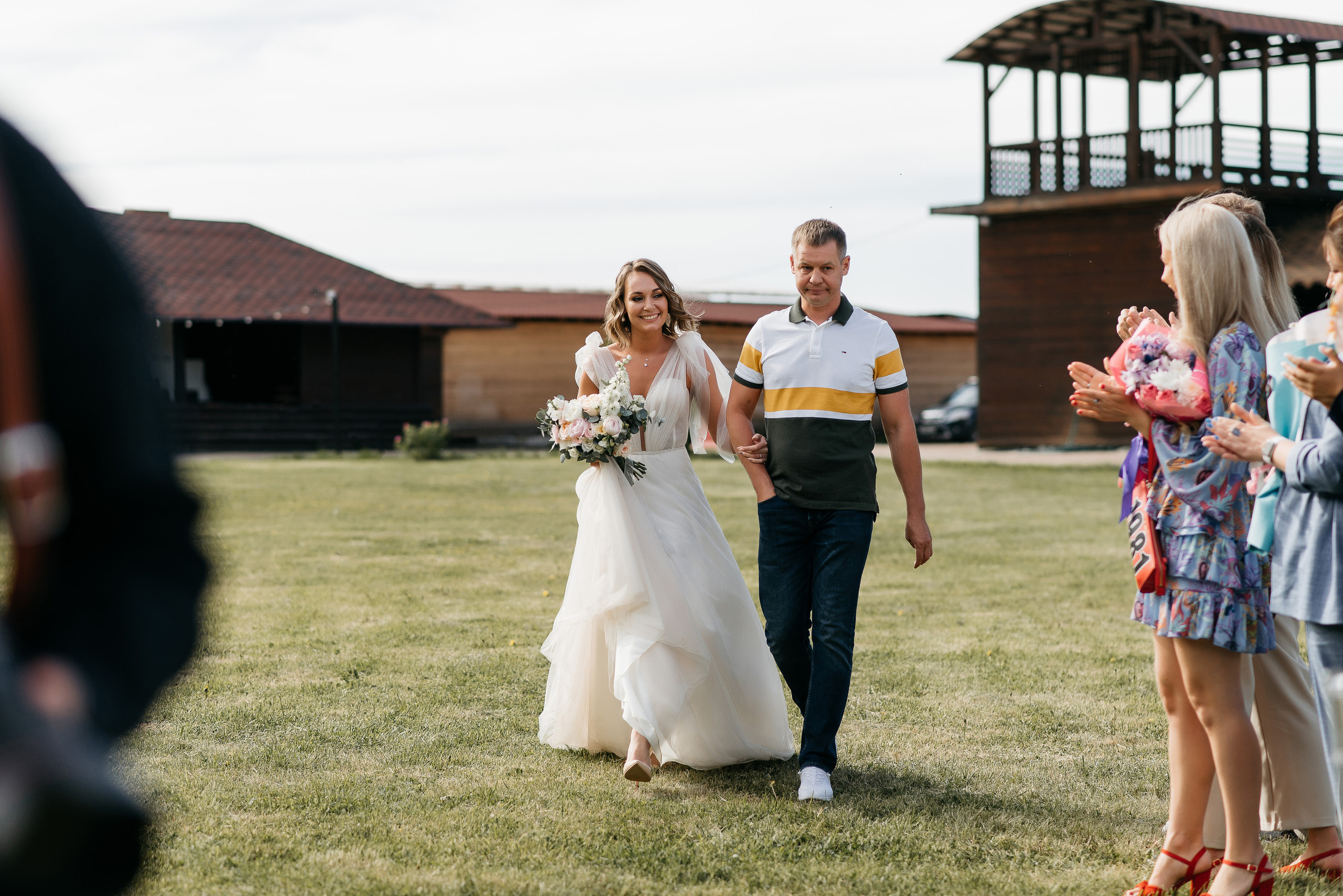 👰 Наталья @bartsionatalia и Дмитрий @dmitriiteliashkin🤵📸 Фото @Mooleen.Aleksandr 🎀 Организация @Balandina.event 💄 Визаж @Juliavasstr⛪️ Локация @Drokinopark 🎊 Декор и флористика @Sortasvadeb👗 Платье @Gabbiano_krasnoyarsk🧥 Костюм жениха @Menslook_krsk🎤 Ведущий @Perepelitsa_alexey 🔧Оборудование @Zvukiservis24 📹 Видео @itsibik