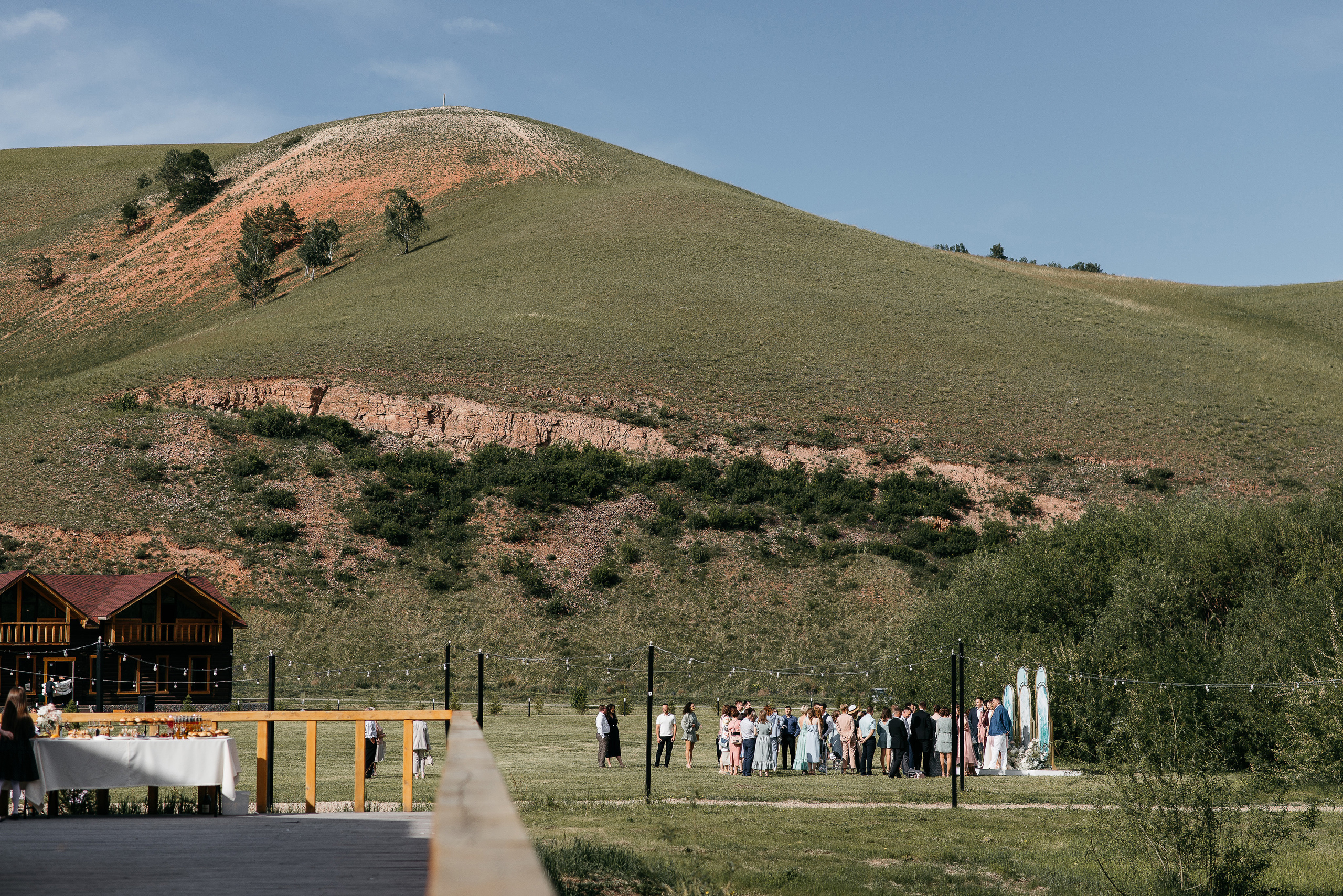 👰 Наталья @bartsionatalia и Дмитрий @dmitriiteliashkin🤵📸 Фото @Mooleen.Aleksandr 🎀 Организация @Balandina.event 💄 Визаж @Juliavasstr⛪️ Локация @Drokinopark 🎊 Декор и флористика @Sortasvadeb👗 Платье @Gabbiano_krasnoyarsk🧥 Костюм жениха @Menslook_krsk🎤 Ведущий @Perepelitsa_alexey 🔧Оборудование @Zvukiservis24 📹 Видео @itsibik