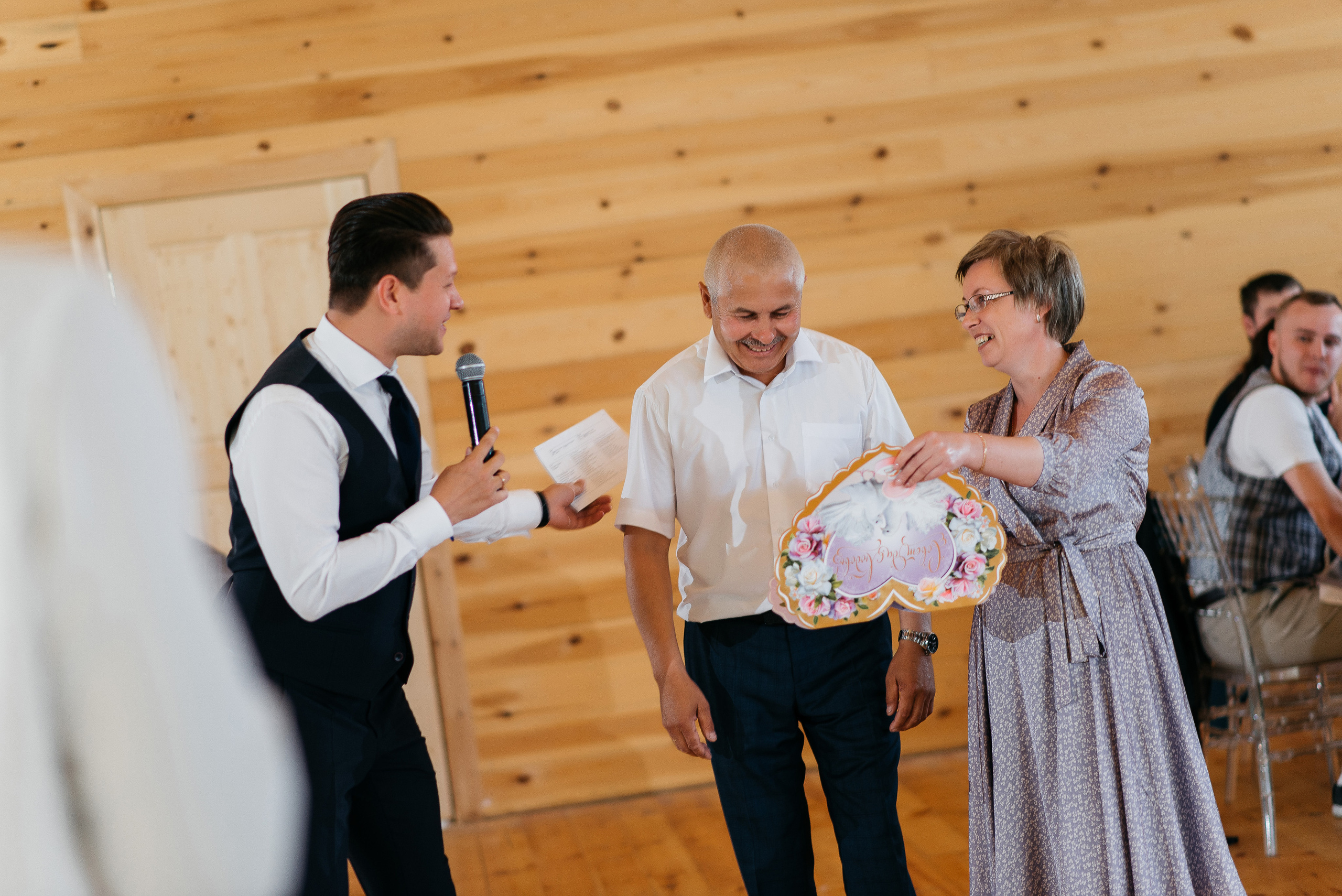 👰 Наталья @bartsionatalia и Дмитрий @dmitriiteliashkin🤵📸 Фото @Mooleen.Aleksandr 🎀 Организация @Balandina.event 💄 Визаж @Juliavasstr⛪️ Локация @Drokinopark 🎊 Декор и флористика @Sortasvadeb👗 Платье @Gabbiano_krasnoyarsk🧥 Костюм жениха @Menslook_krsk🎤 Ведущий @Perepelitsa_alexey 🔧Оборудование @Zvukiservis24 📹 Видео @itsibik