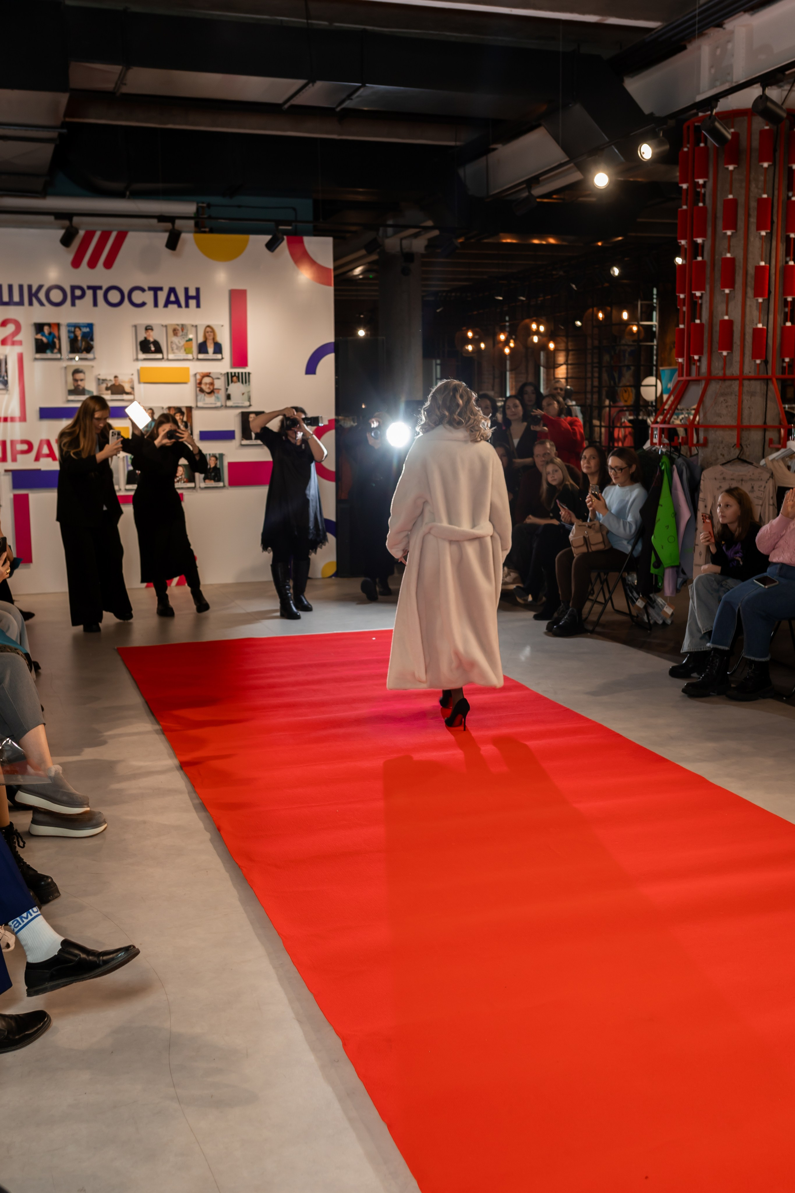 Показ проекта Super woman. Марина Шаймухаметова. Фотограф в Уфе