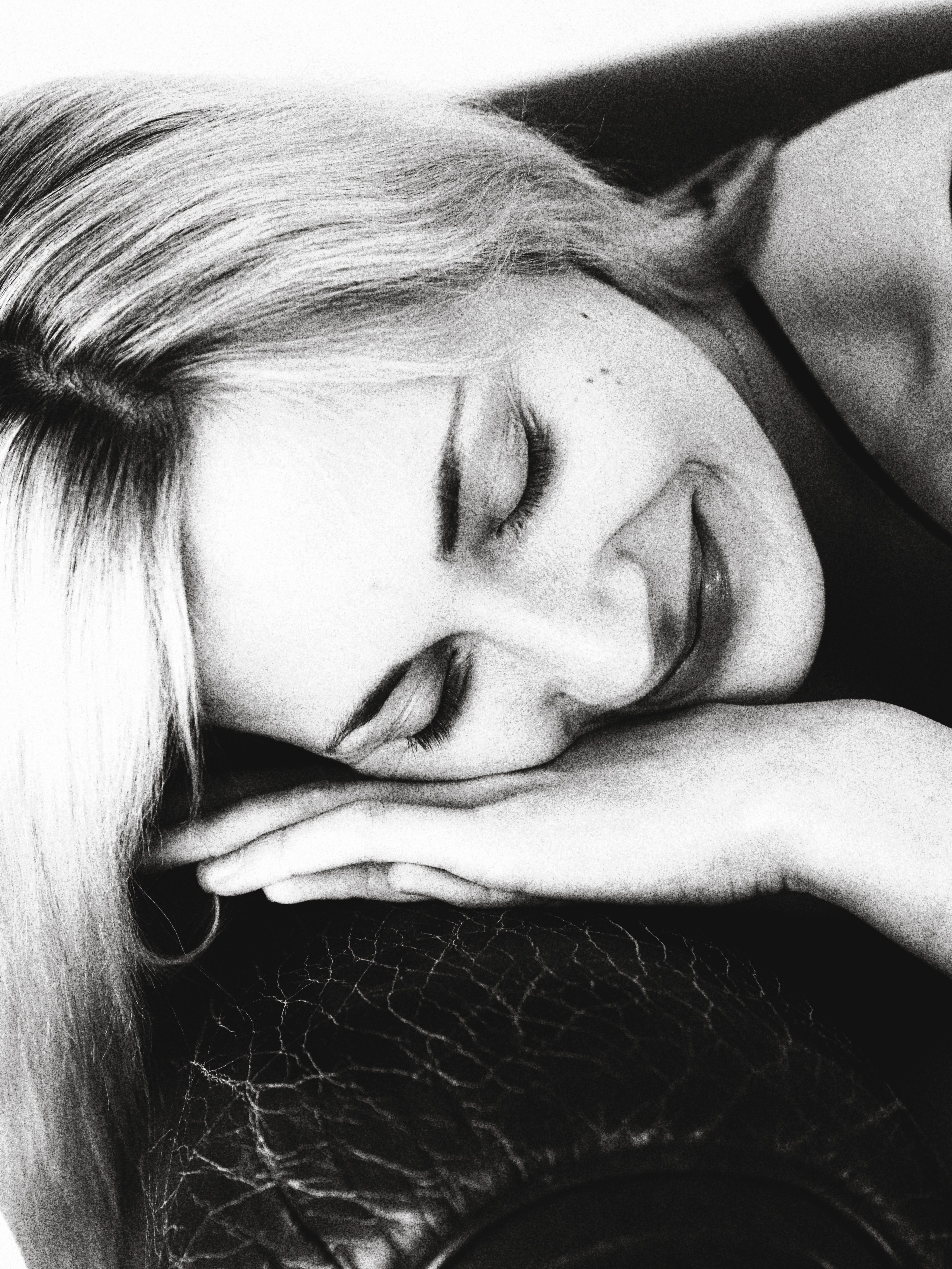 Чёрно-белая фотография — портреты в москве. Фотограф-психолог Валерия Никитина в Москве