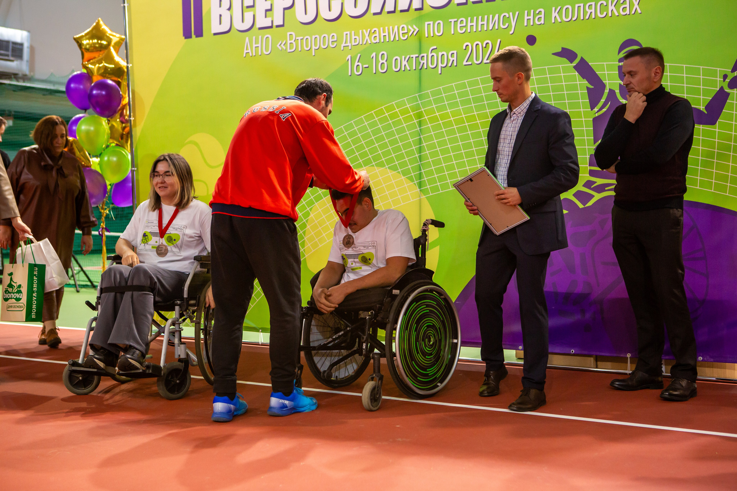 Турнир по теннису на колясках. Репортажный, семейный, свадебный, портретный фотограф