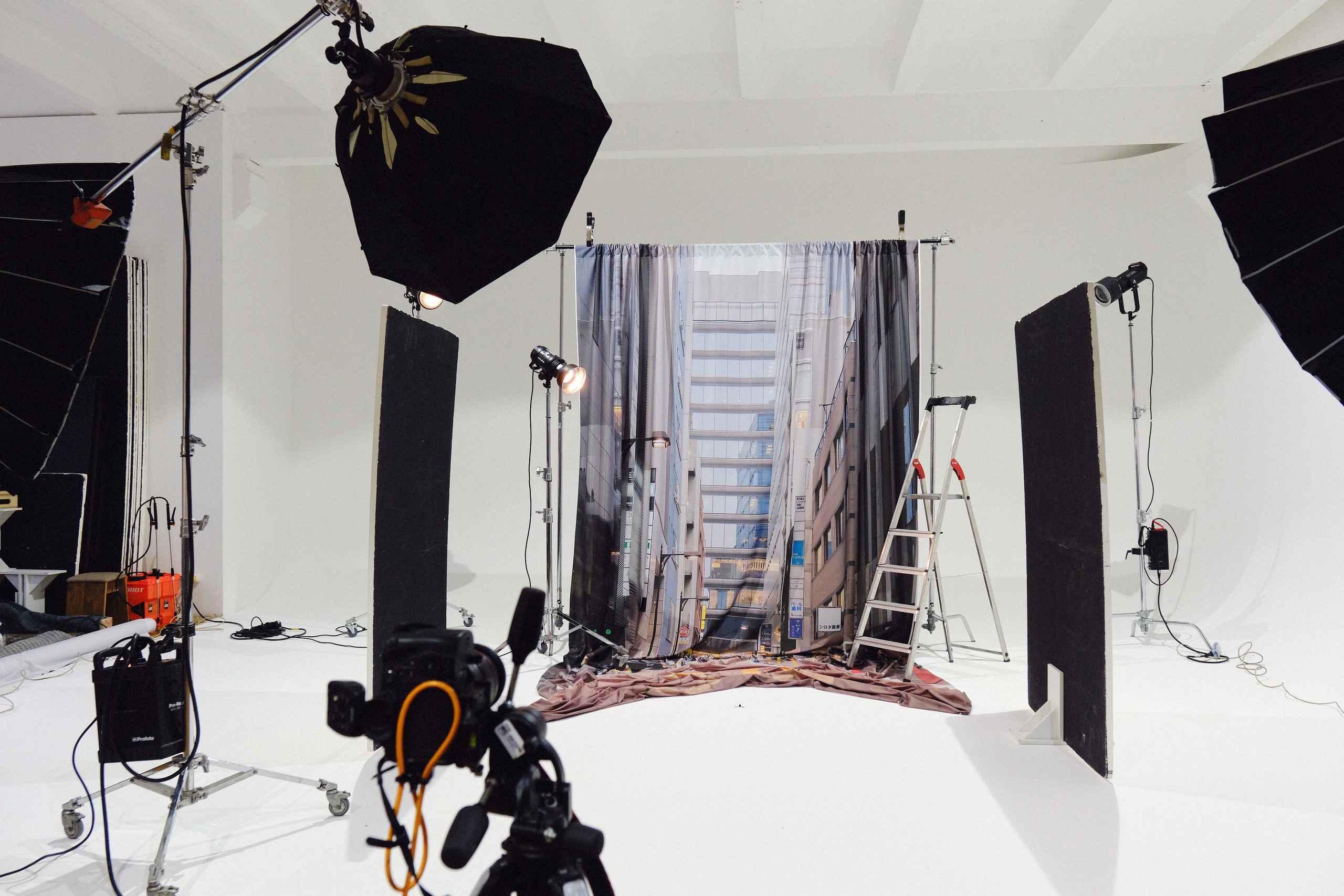 OSTIN x Анна Чиповская FW 25. Портретный и репортажный фотограф в Москве Острикова Анастасия