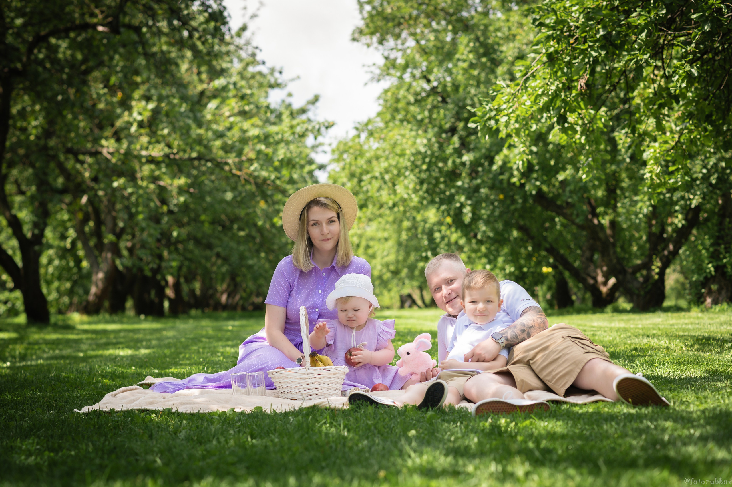 Семейная фотосессия в Москве. Портретный фотограф в Москве Александр Зубков