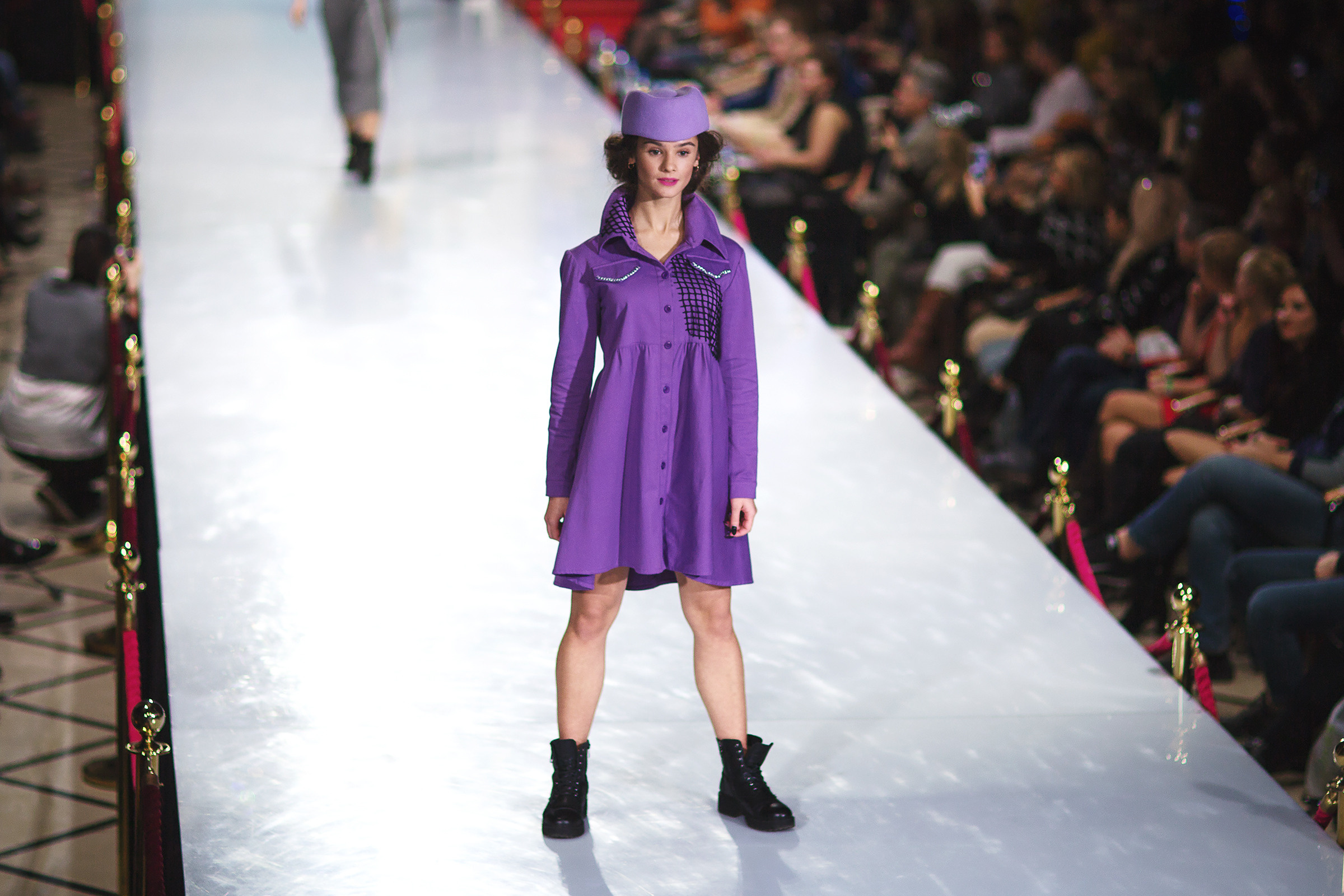 Estet Fashion Week (22.11.2019). Фотограф Роман Желтухин