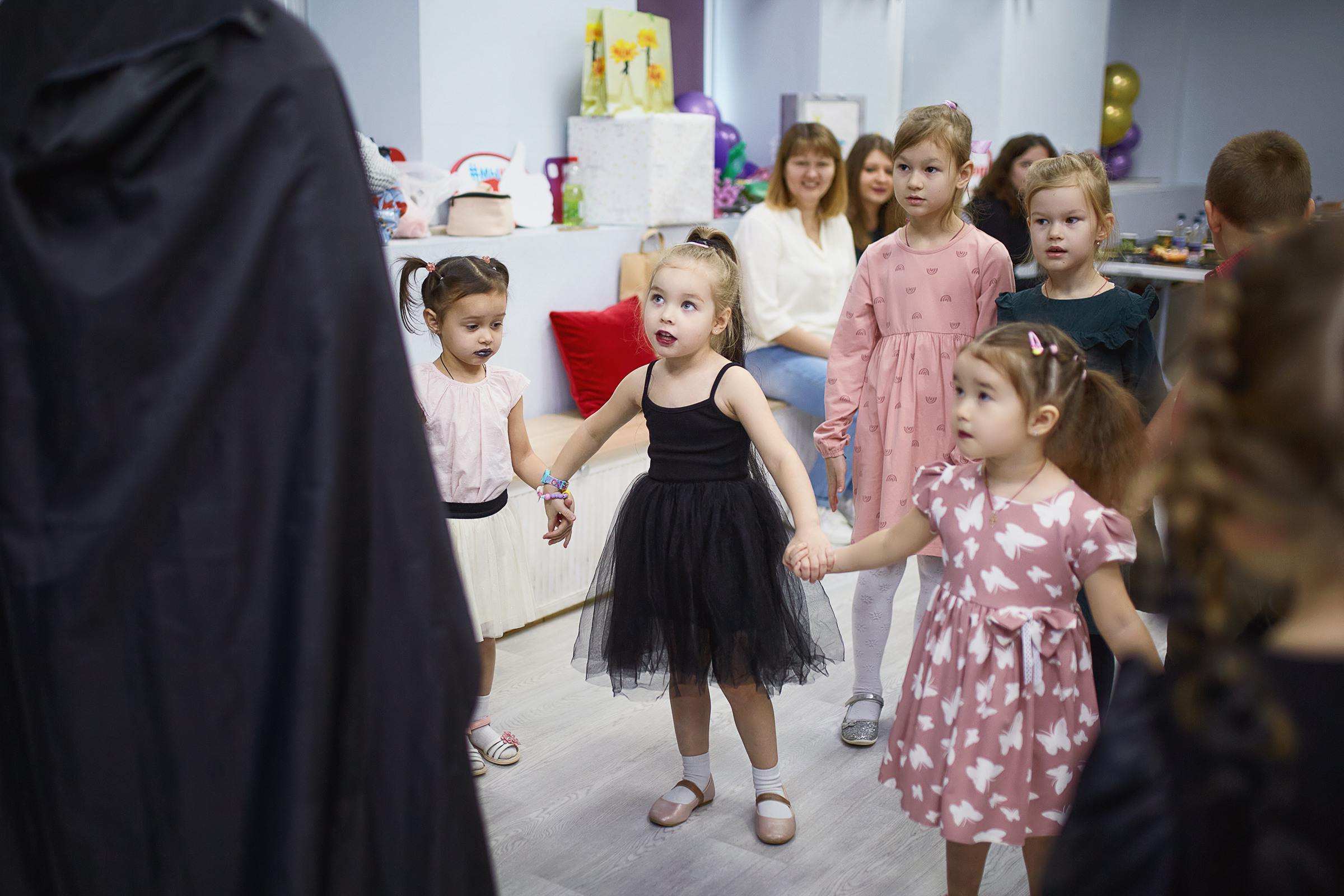 День рождения Полины (11.12.2021). Фотограф Роман Желтухин