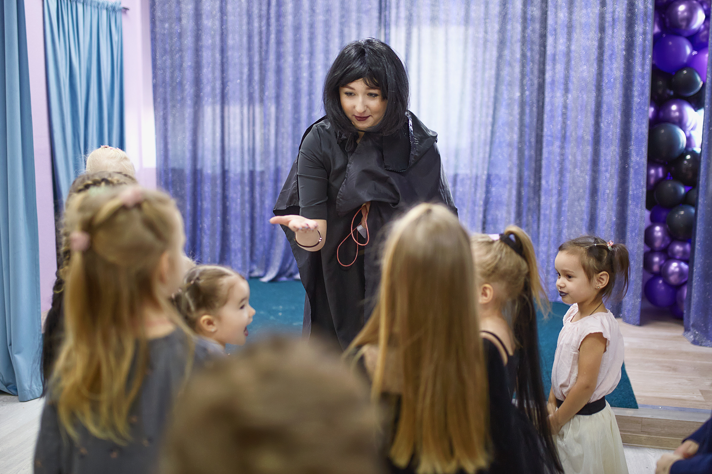 День рождения Полины (11.12.2021). Фотограф Роман Желтухин