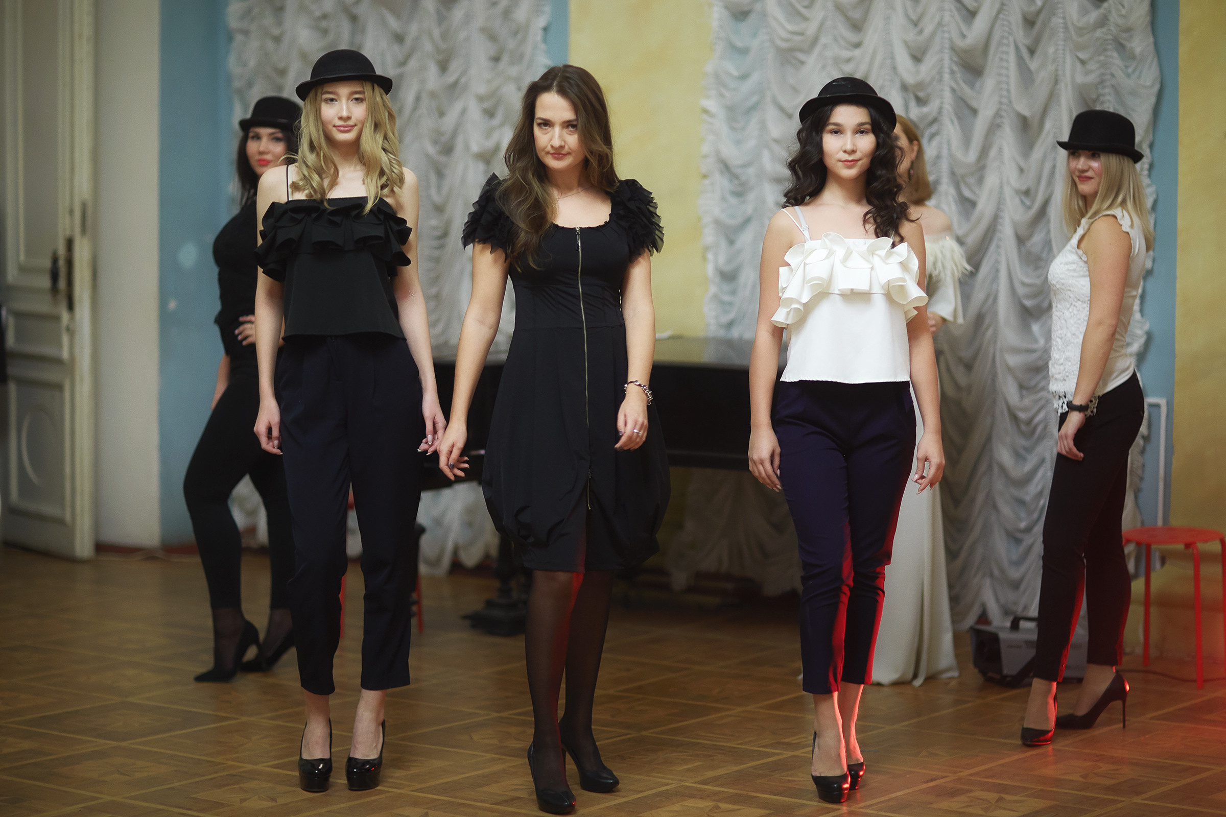 Показ INV Models (22.12.2019). Фотограф Роман Желтухин