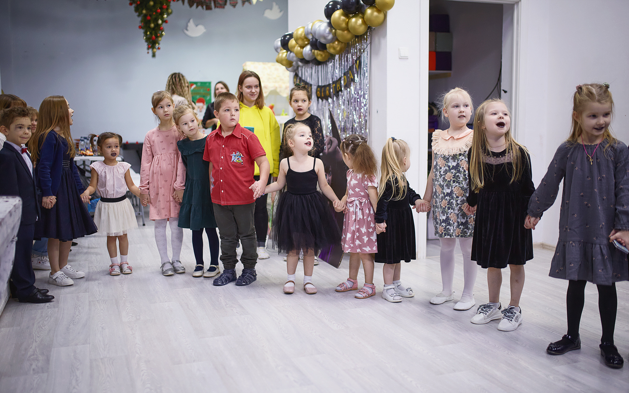 День рождения Полины (11.12.2021). Фотограф Роман Желтухин