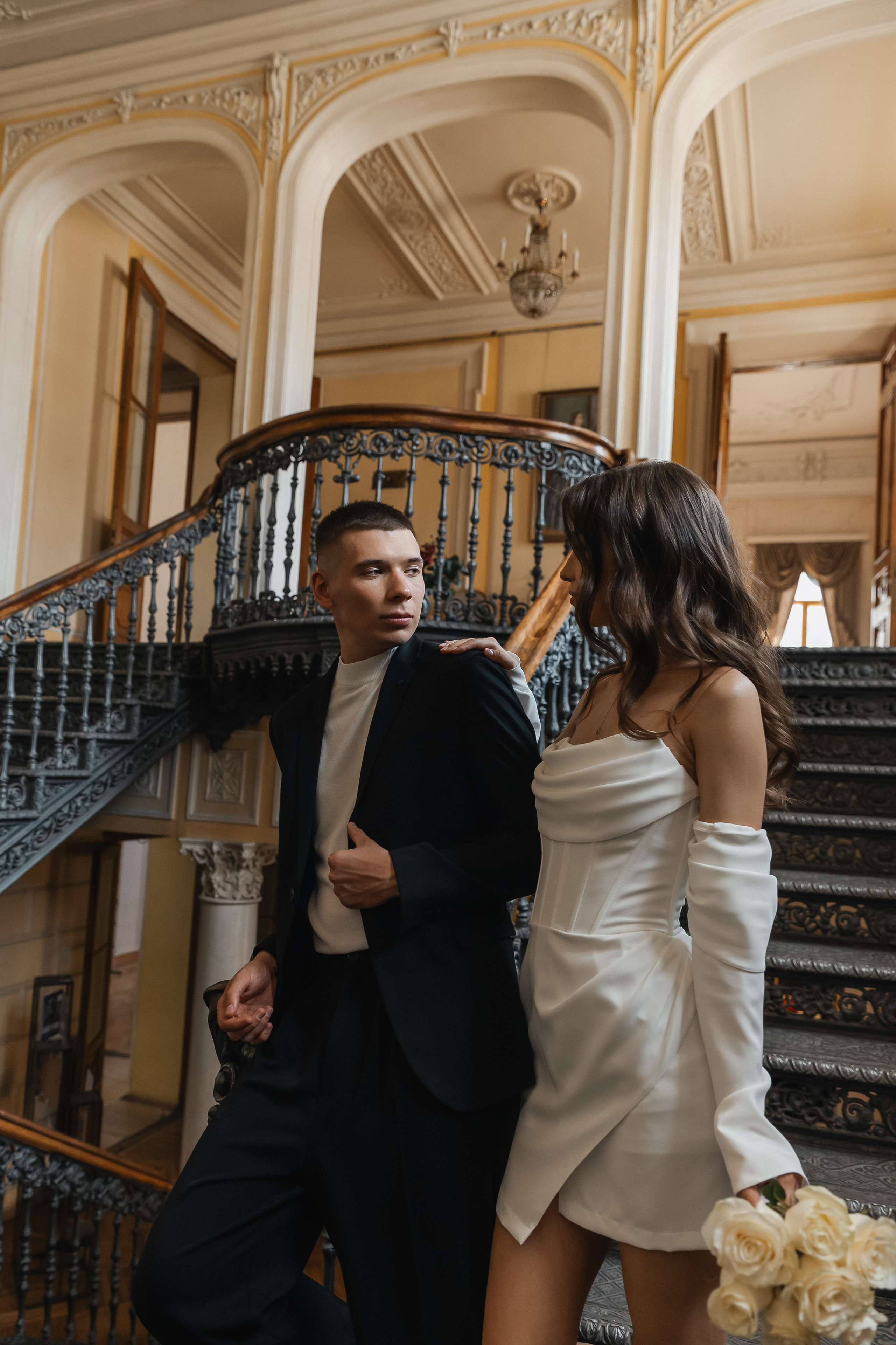 Свадебная фотосессия в Библиотеке-читальне им. А. С. Пушкина. Фотограф и видеограф Анна Домашенко