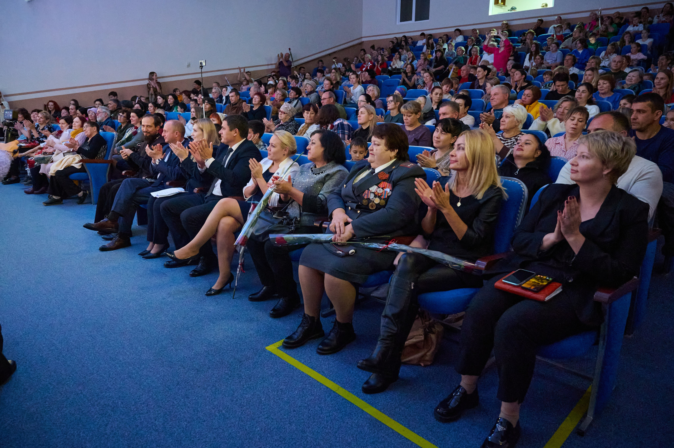 День матери. Марьина роща. Жизнь курорта Кабардинка в фотографиях