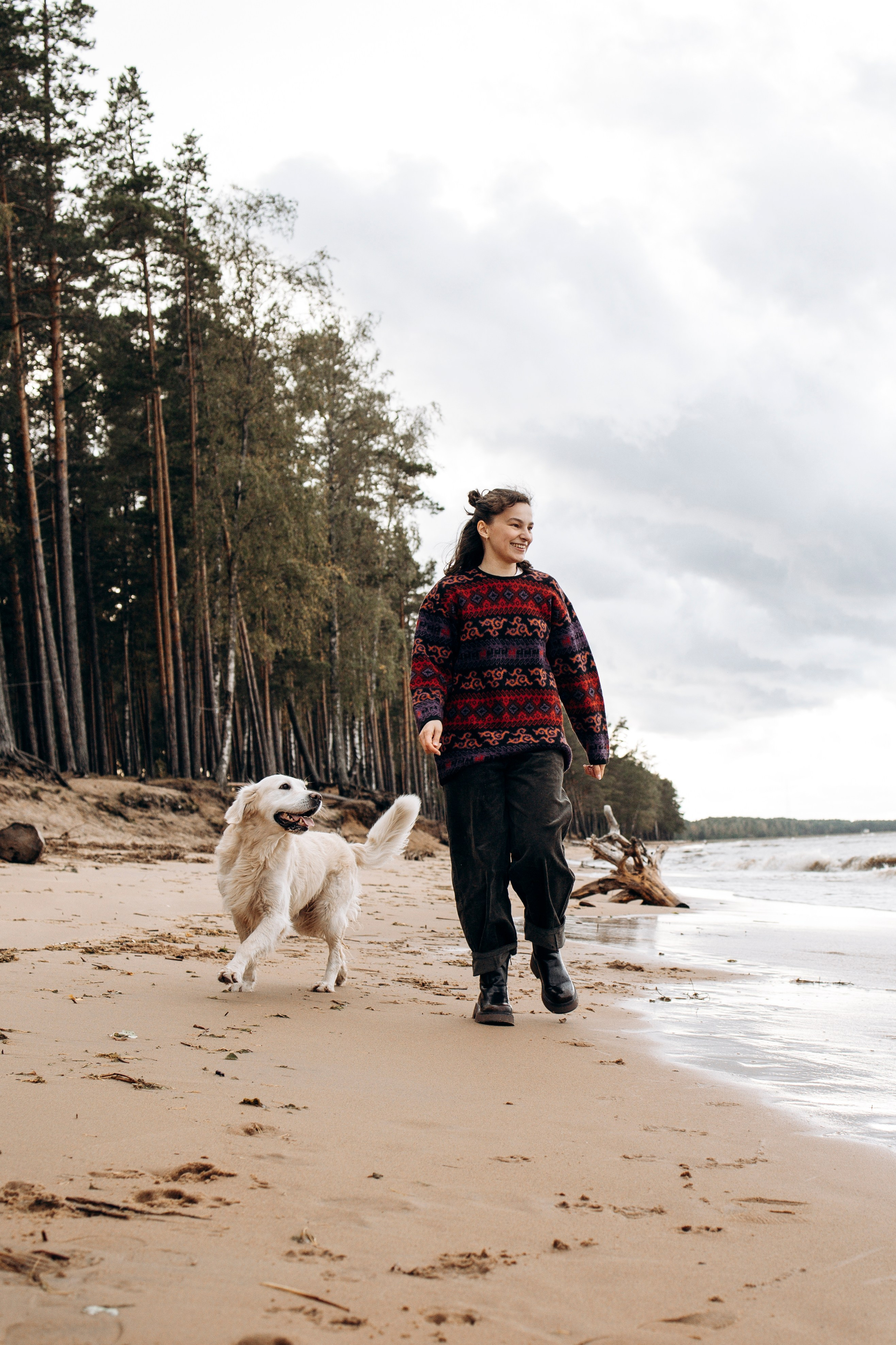 Прогулка Насти с Арчи и Арагоном. Фотограф-анималист в Санкт-Петеребурге Титова Алиса