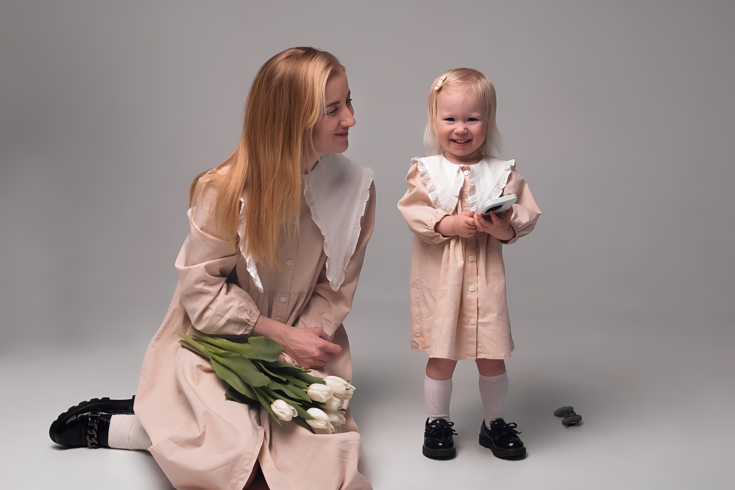 Мама и дочка. Фотограф Новорожденных и беременности г. Тюмень