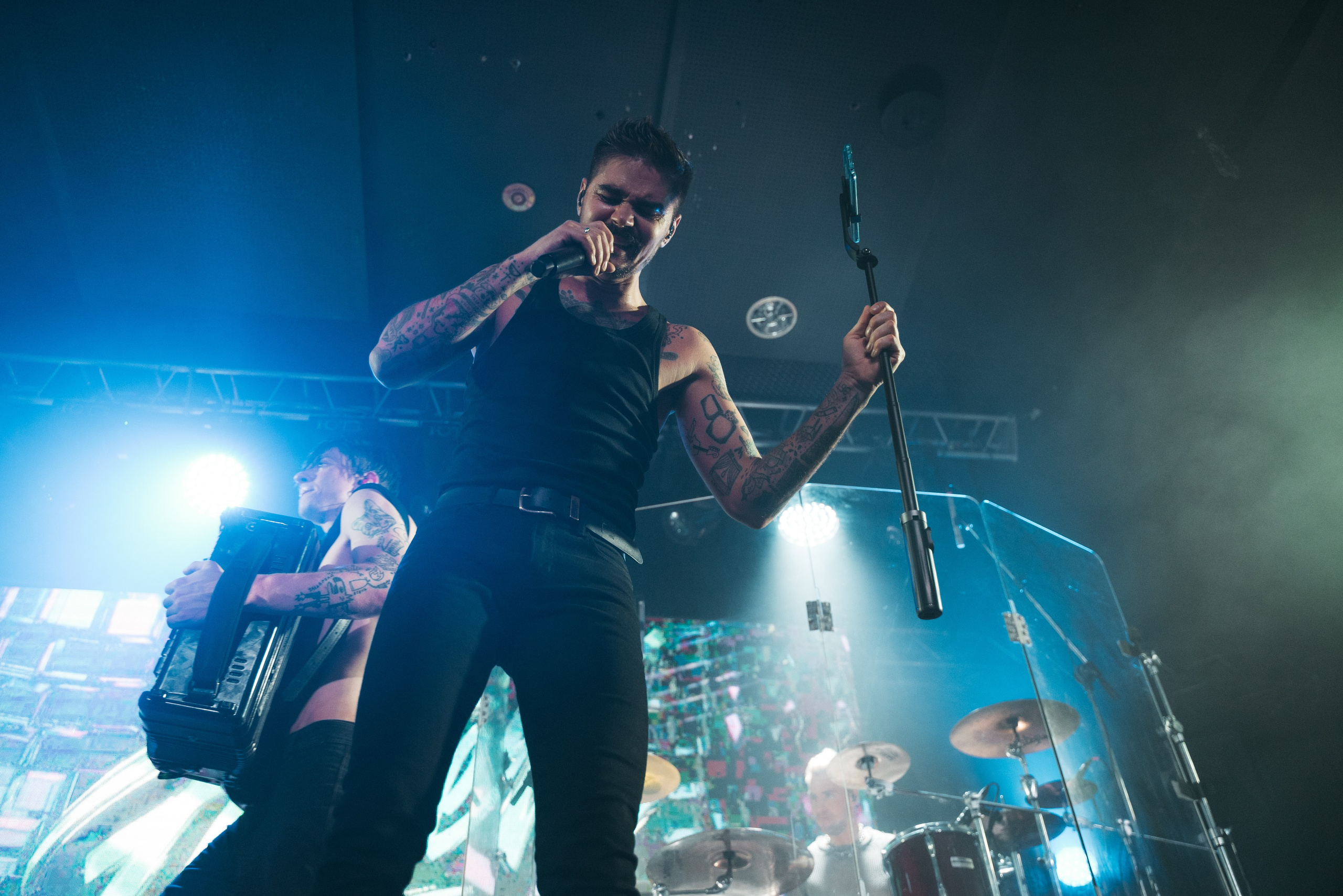 Концерт группы «The Hatters» 4.04.24. Репортажный и свадебный фотограф в Сургуте