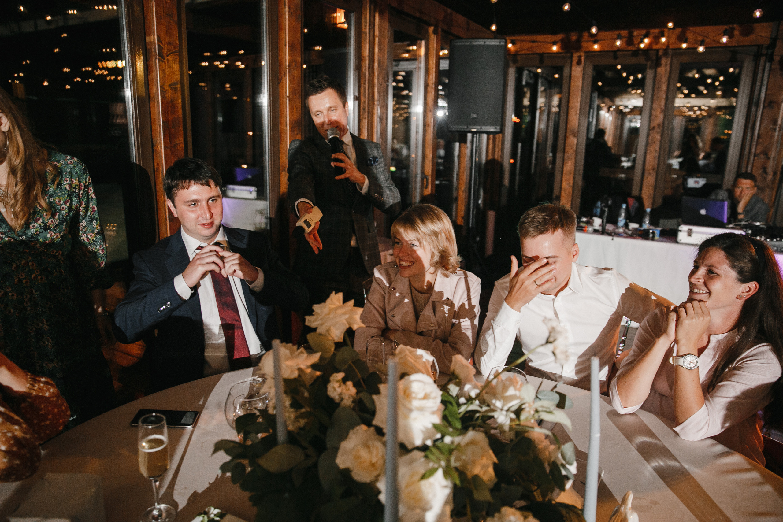 Влад и Ира. Ведущий на свадьбу в Москве Зубков Алексей