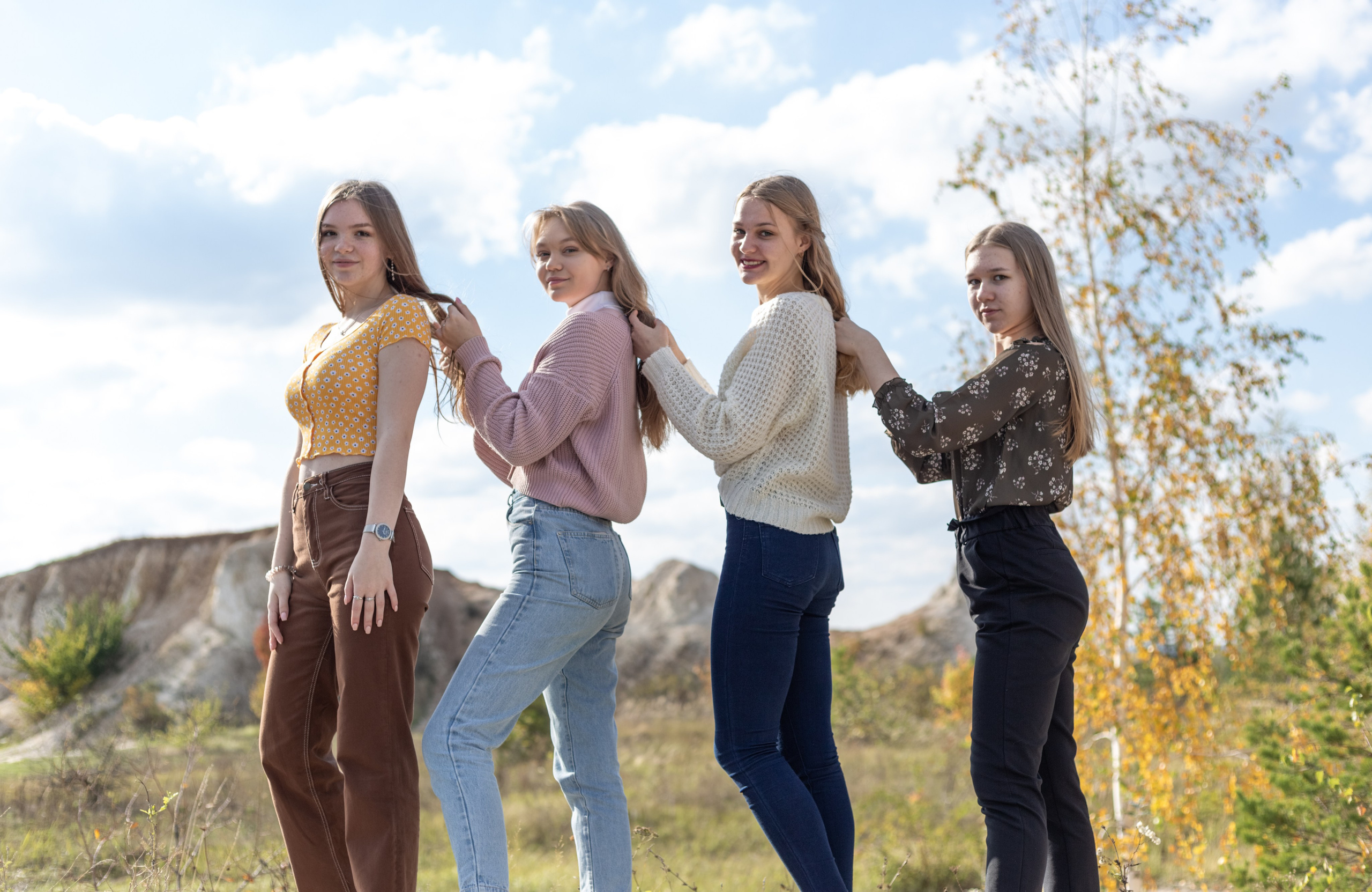 Прогулка. Выпускные альбомы Воронеж " СОКОЛ фото»