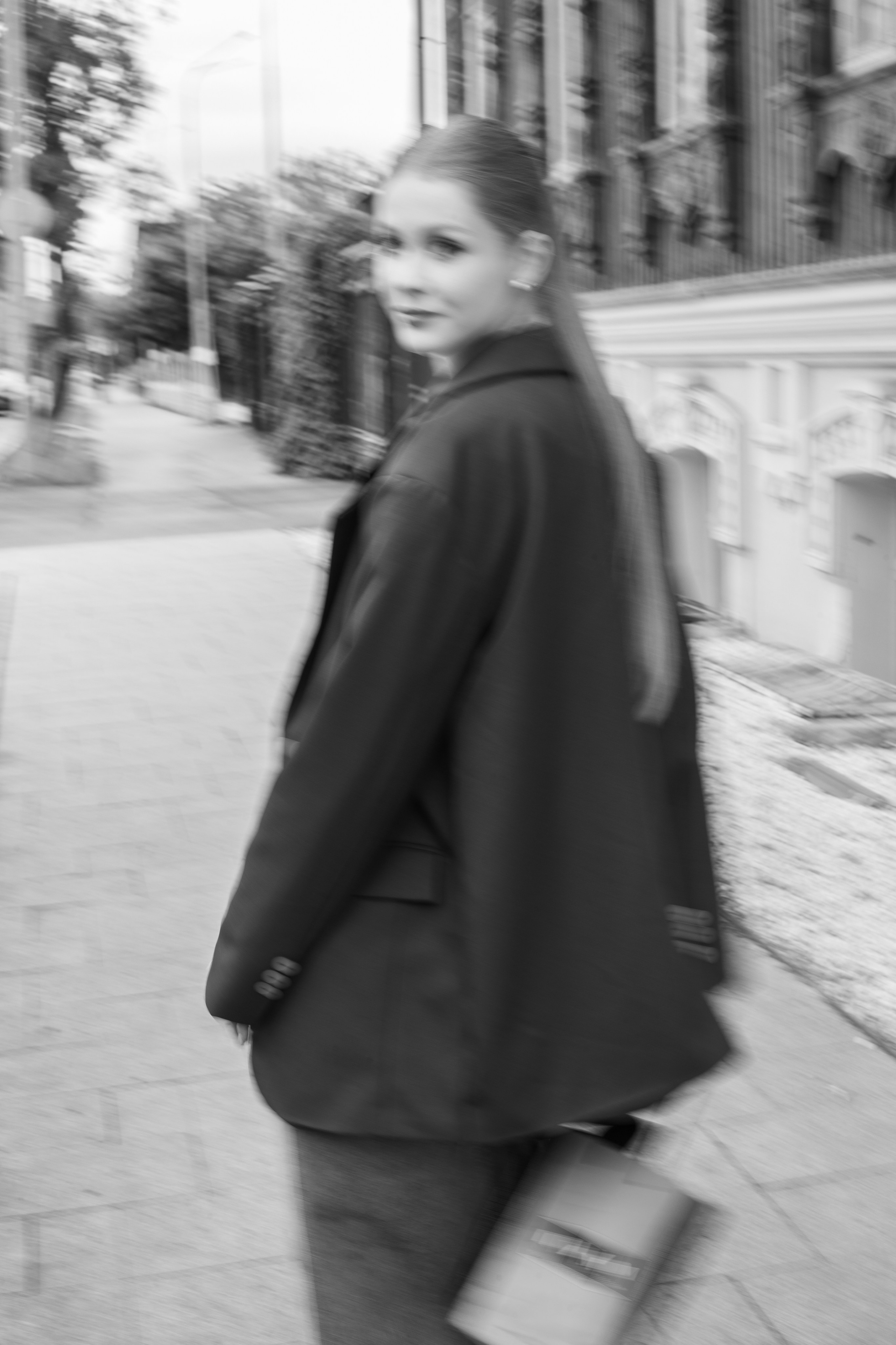 Ч/Б портрет. Фотограф Тюмень Александр Долгих