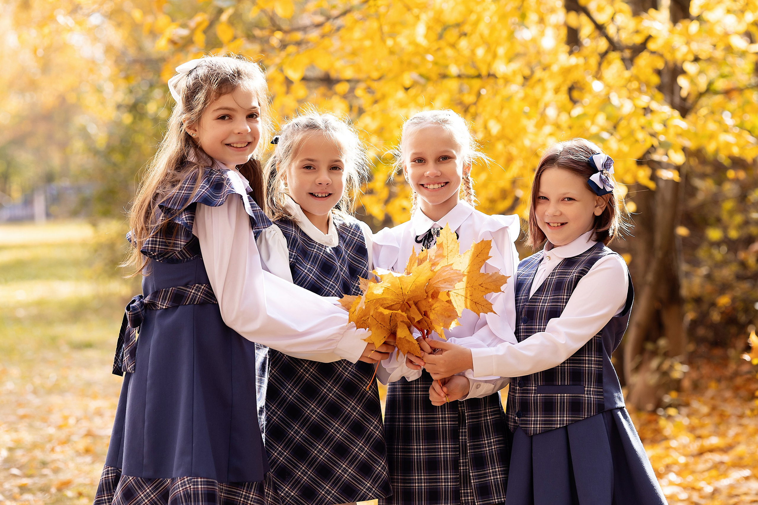 4 класс в школе. Выпускные альбомы «Эврика» в Нижнем Новгороде