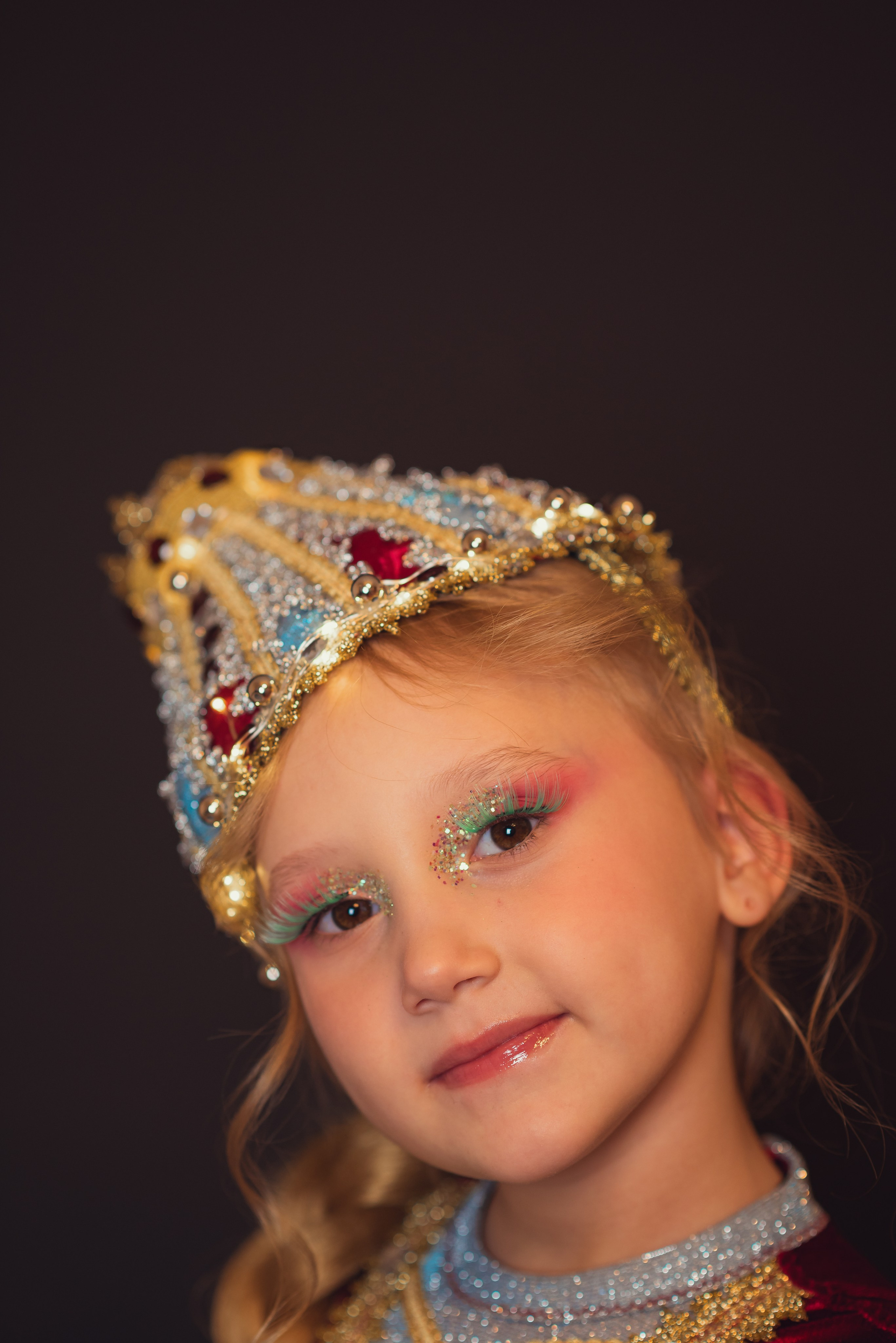 Иванисова Анна. Model base