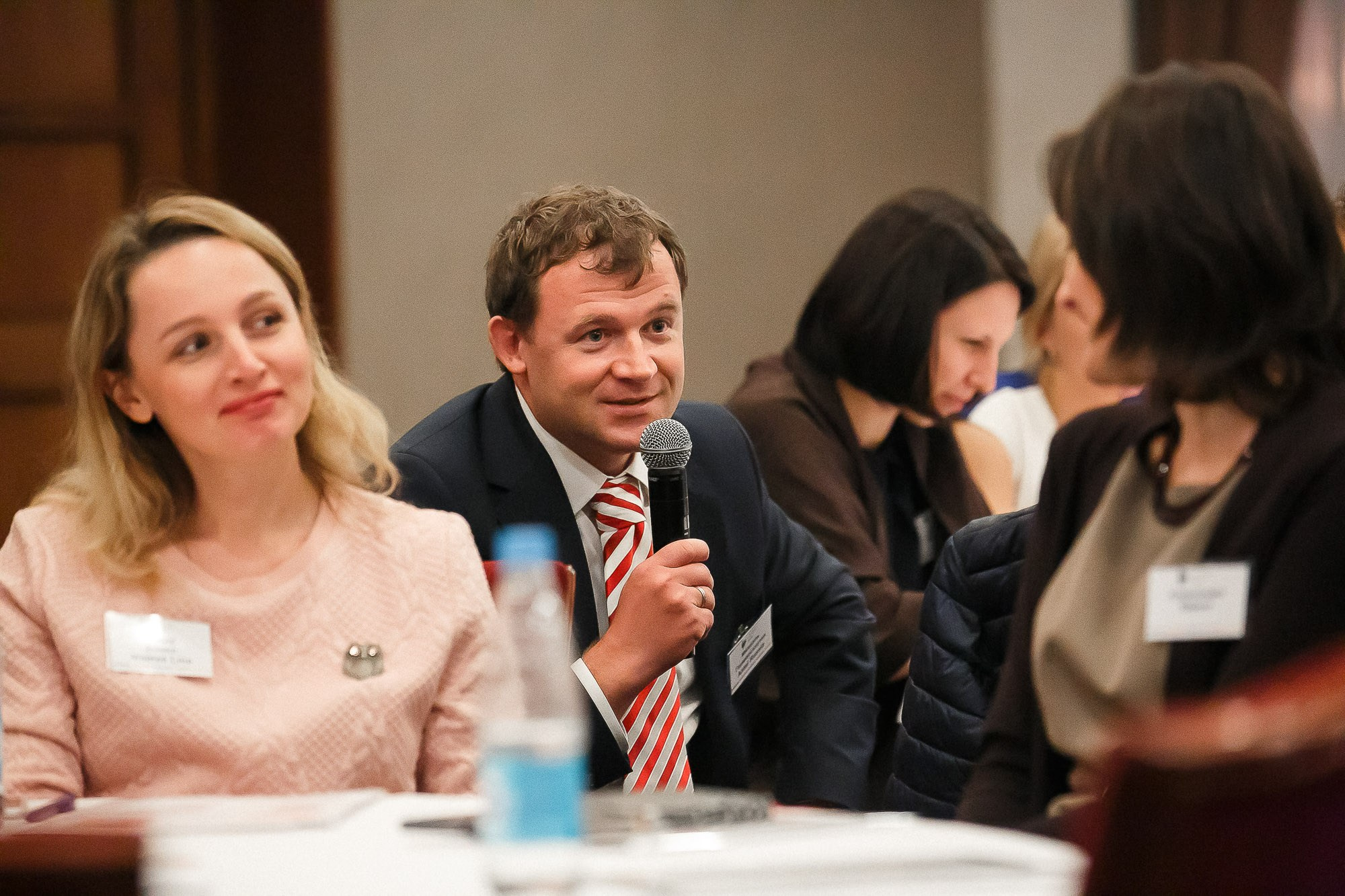 Конференция в «CORINTHIA». Рабочая сторона — бизнес портрет и репортаж в Санкт-Петербурге