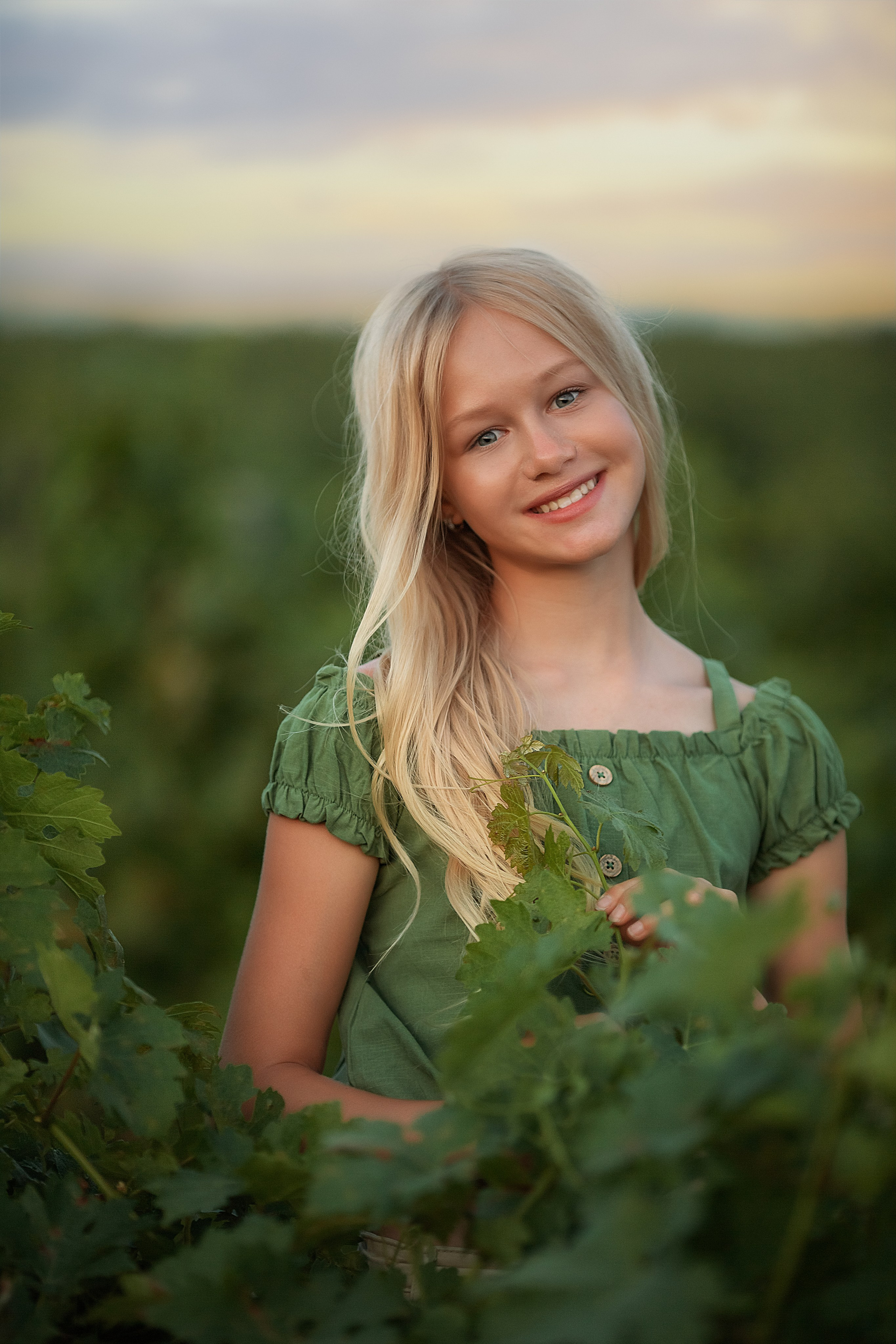 Семейная фотосессия в виноградниках. Анапа. Семейный и детский фотограф в Краснодарском крае Натали Фищенко