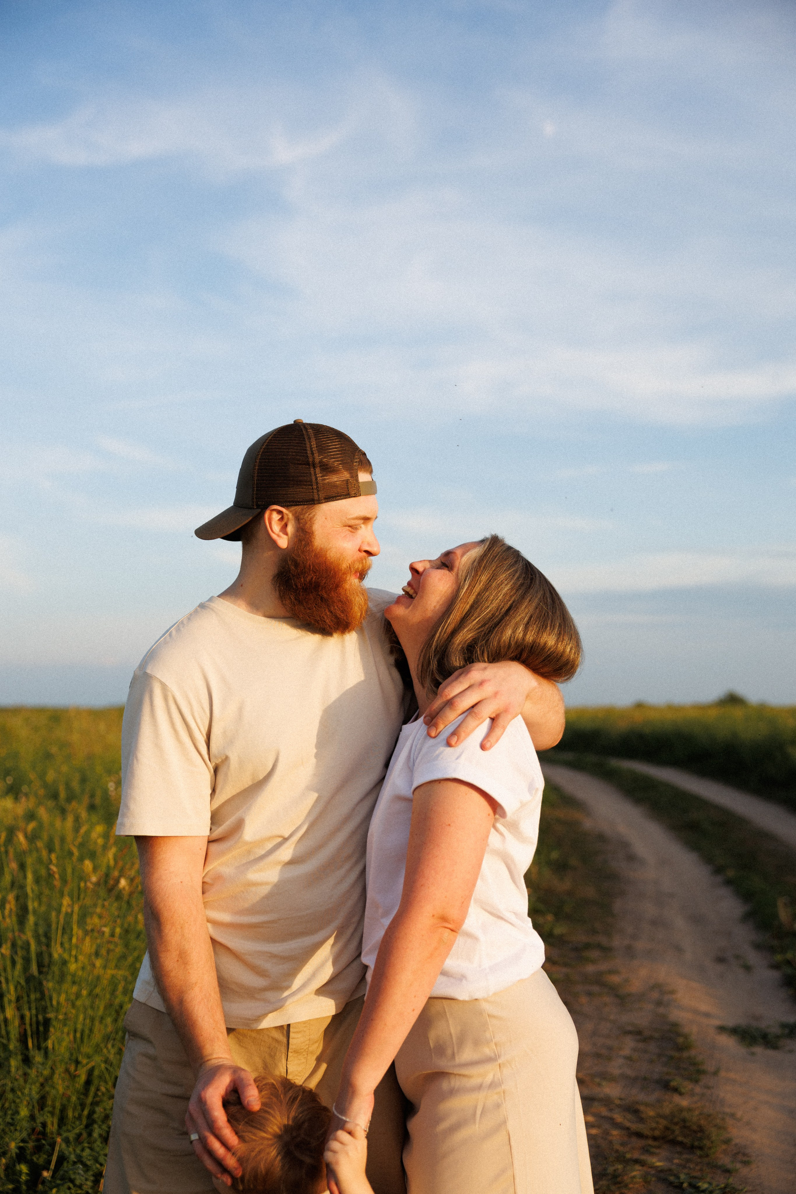 Летняя семейная с Юлей, Никитой и их детишками. Привет! Меня зовут Лера, я фотограф в Нижнем Новгороде