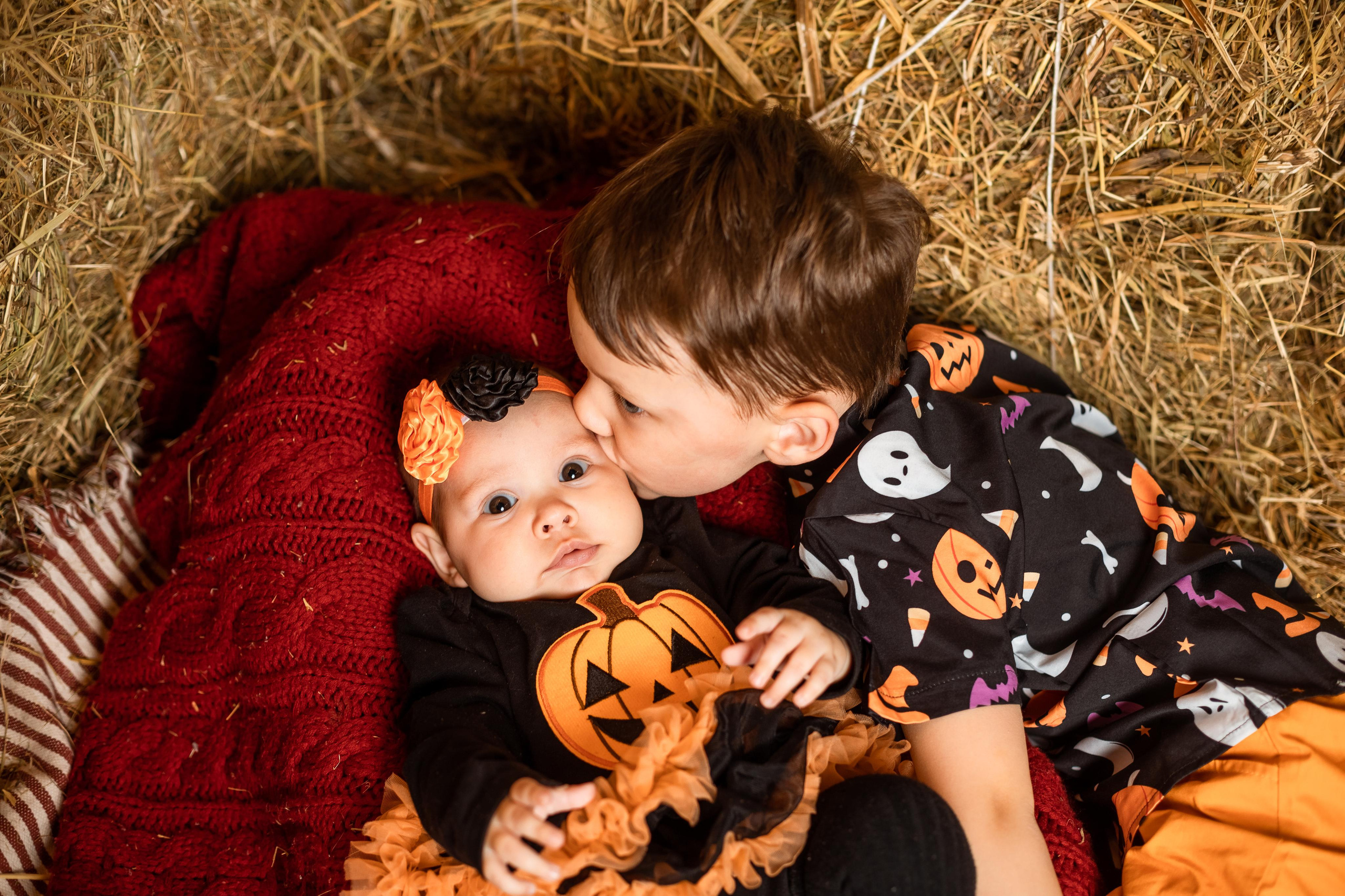 Семейная съемка для семьи Татьяны и Германа в студии Gallery. Женский семейный фотограф Тула Москва Захарова Анна