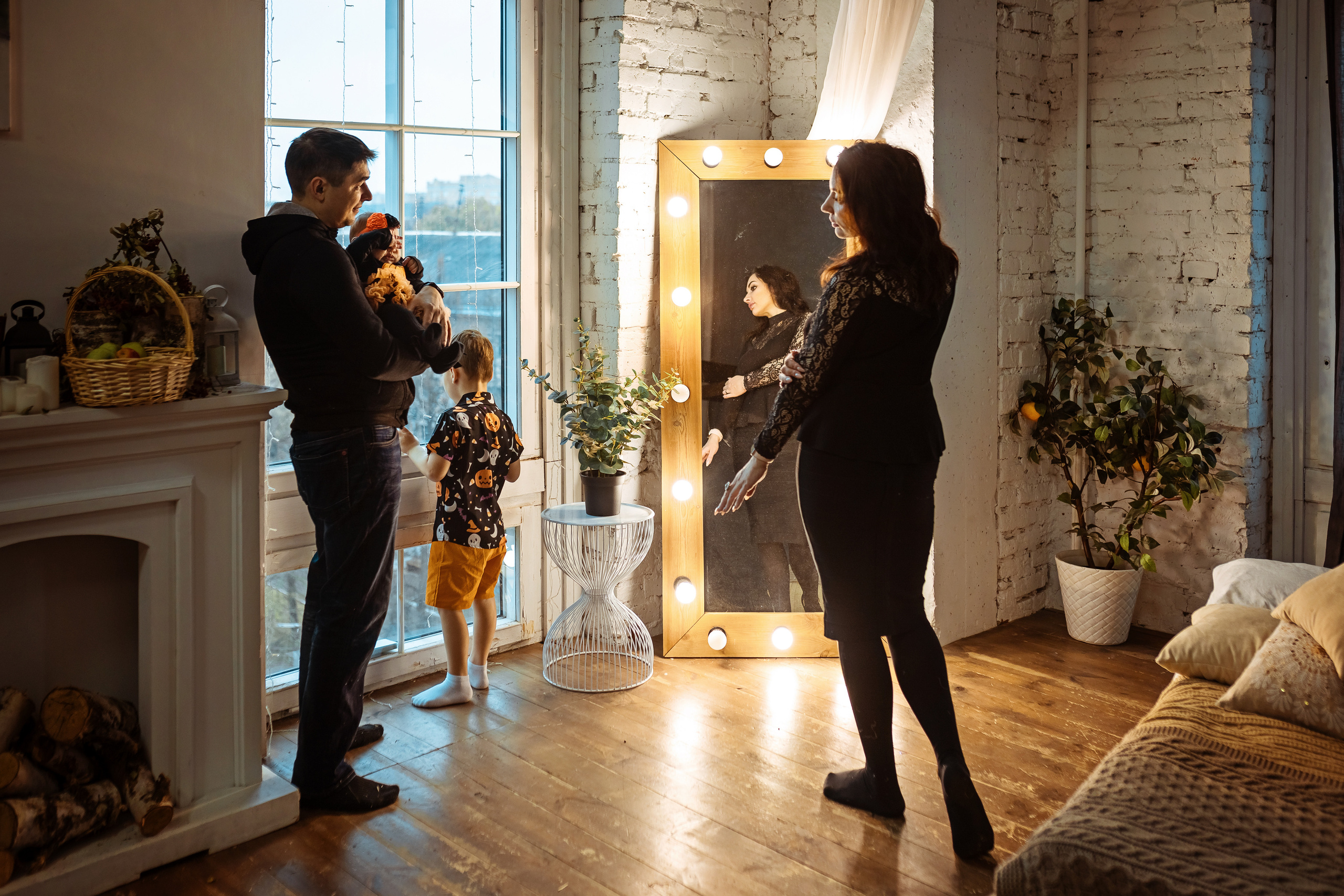 Семейная съемка для семьи Татьяны и Германа в студии Gallery. Женский семейный фотограф Тула Москва Захарова Анна