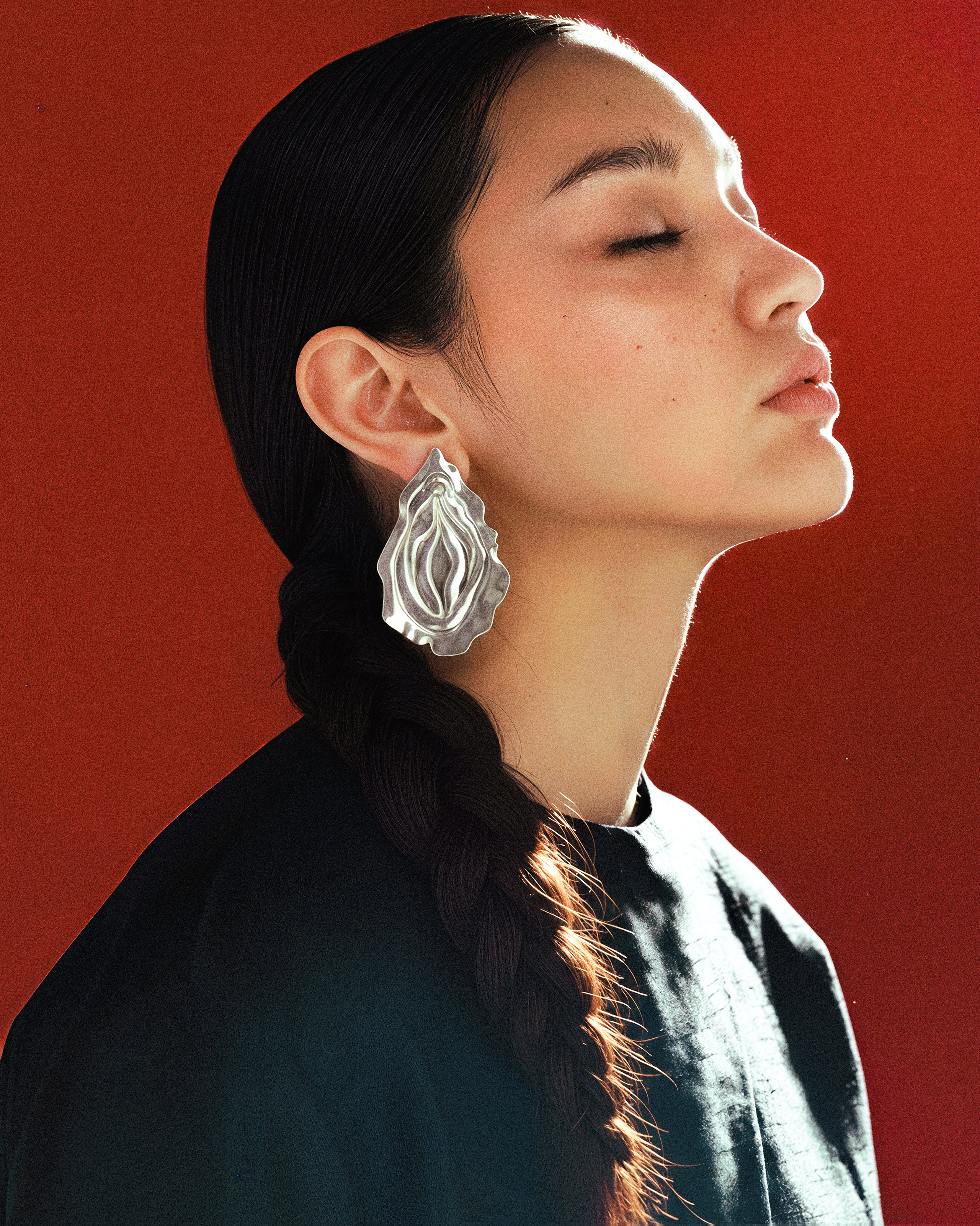 Clothes and jewelry. Berman Euginia