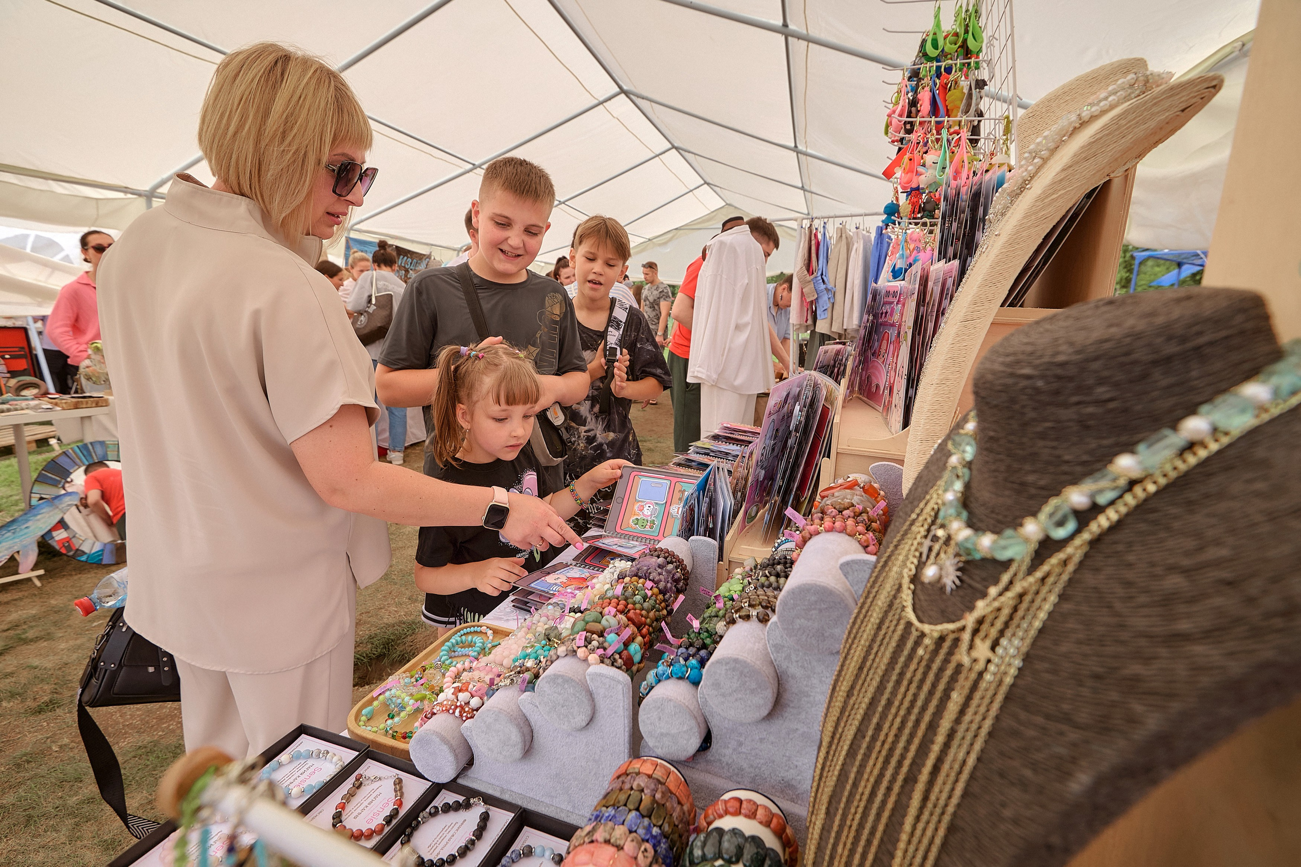 Портфолио репортажной фотосъёмки: эко-фестиваль "Калина-Малина". Фотограф Яковлев Роман — Красноярск