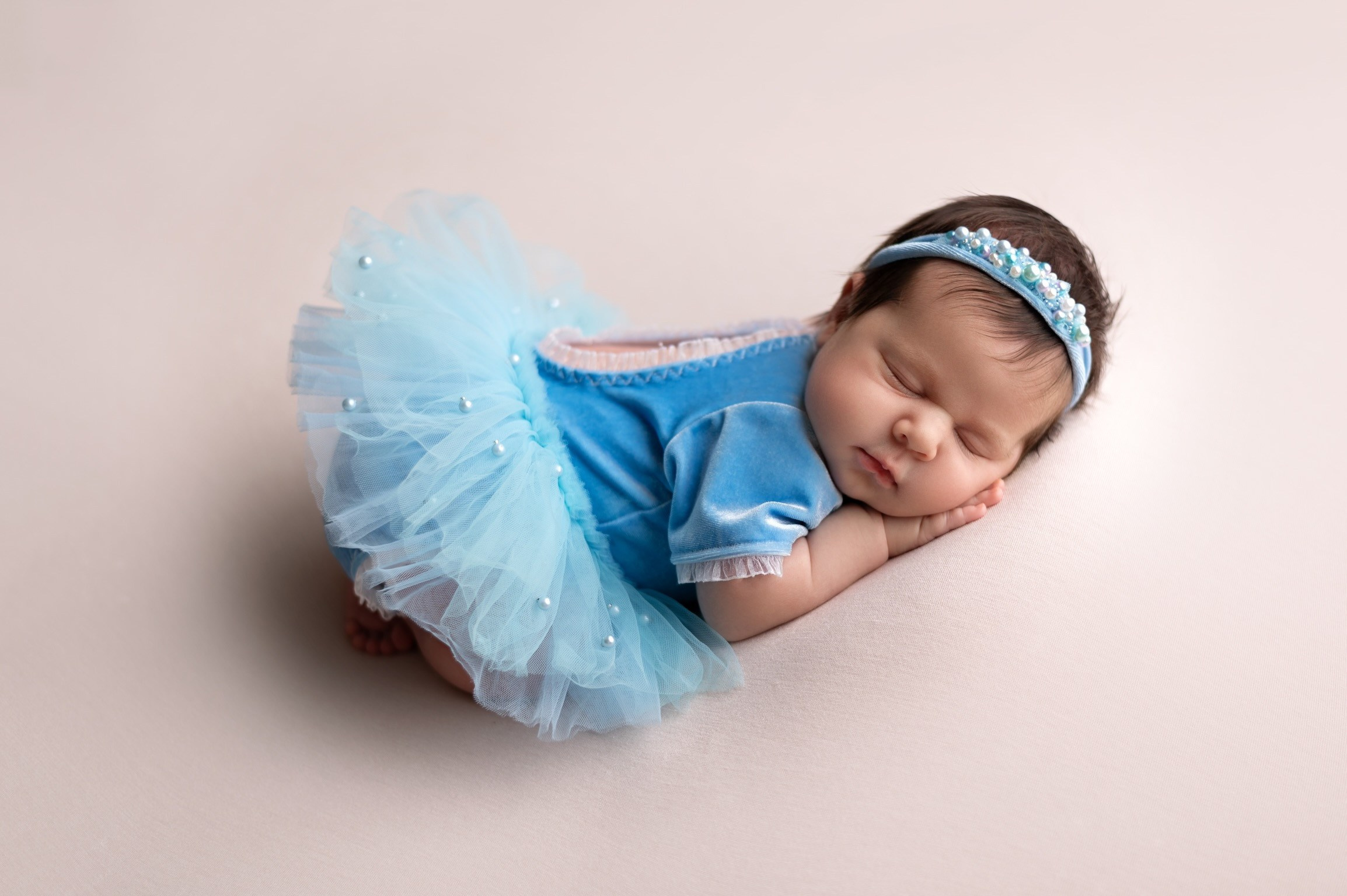 Образы для девочек. Фотограф новорождённых NEWBORN в Москве и МО — Анастасия Боднар