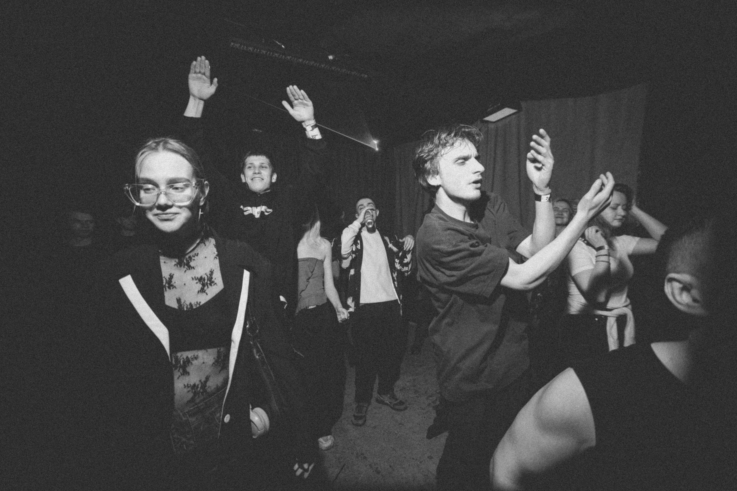 Тусовки. Фотограф Егор Огородов