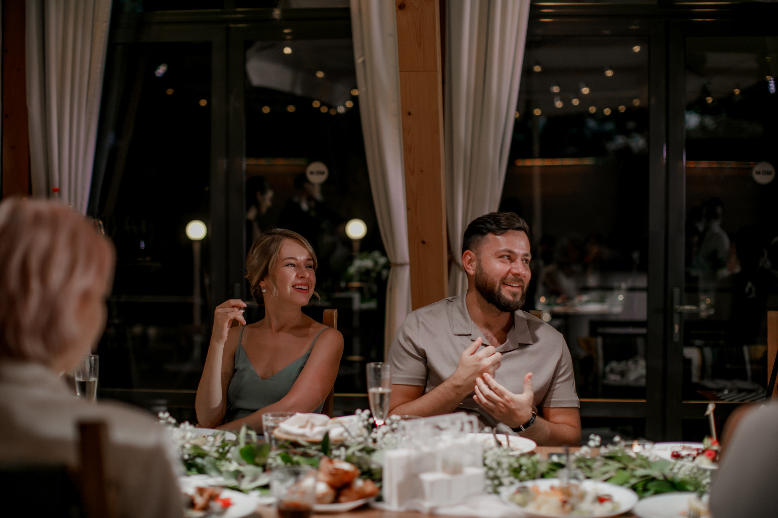 Александр и Люда. Красивая классика. Свадебный фотограф Марина Назарова Москва