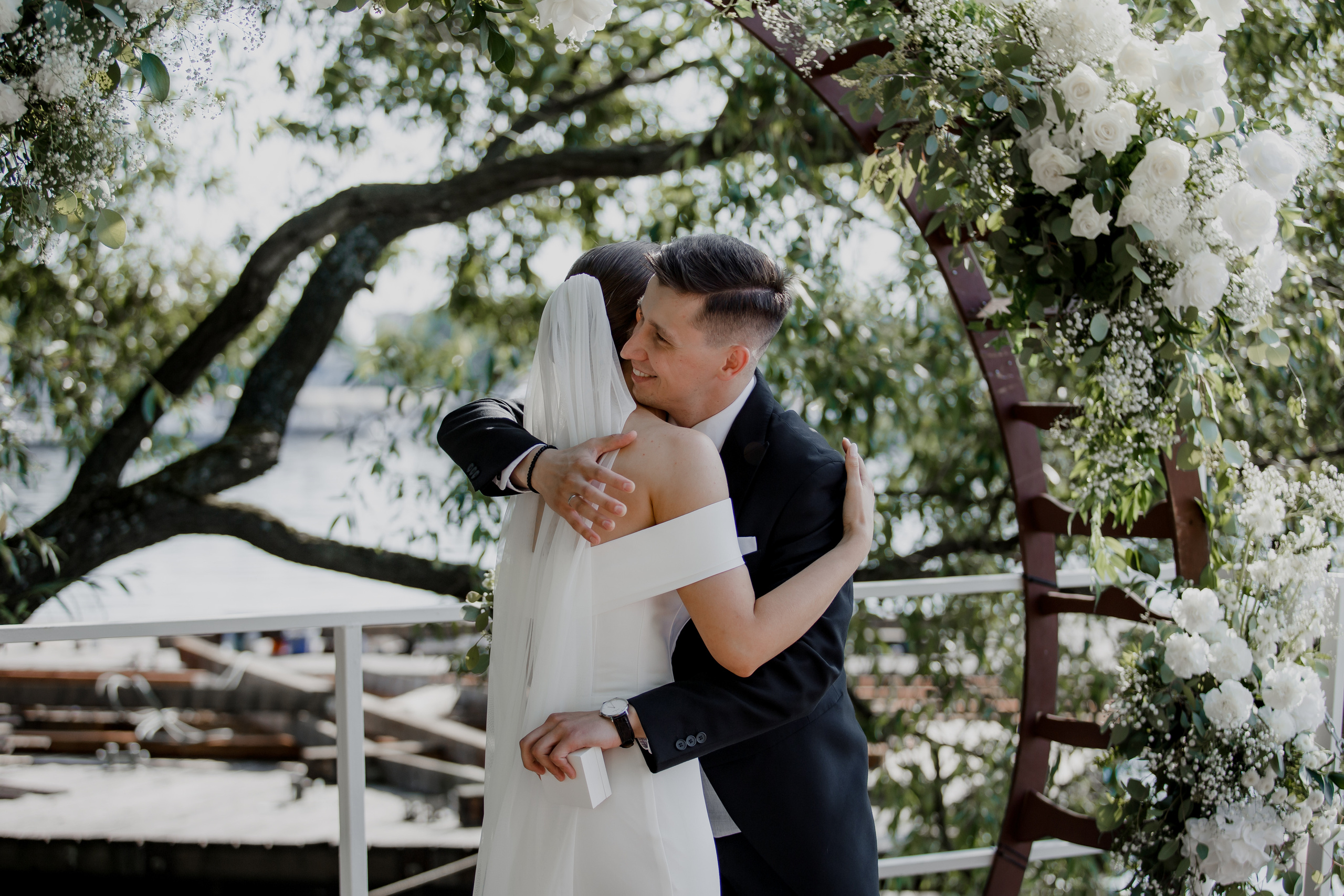 Александр и Люда. Красивая классика. Свадебный фотограф Марина Назарова Москва