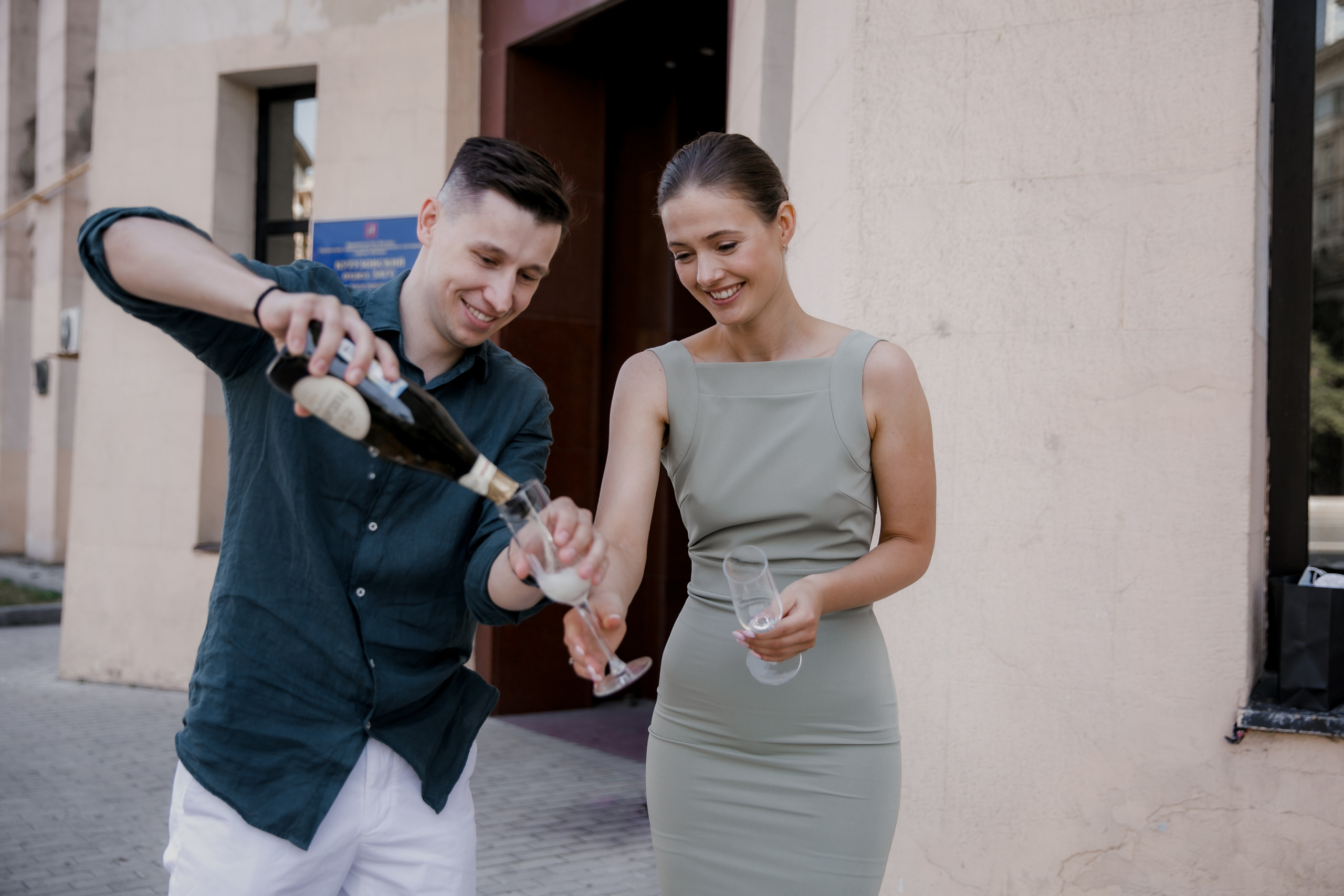 Александр и Люда. Красивая классика. Свадебный фотограф Марина Назарова Москва