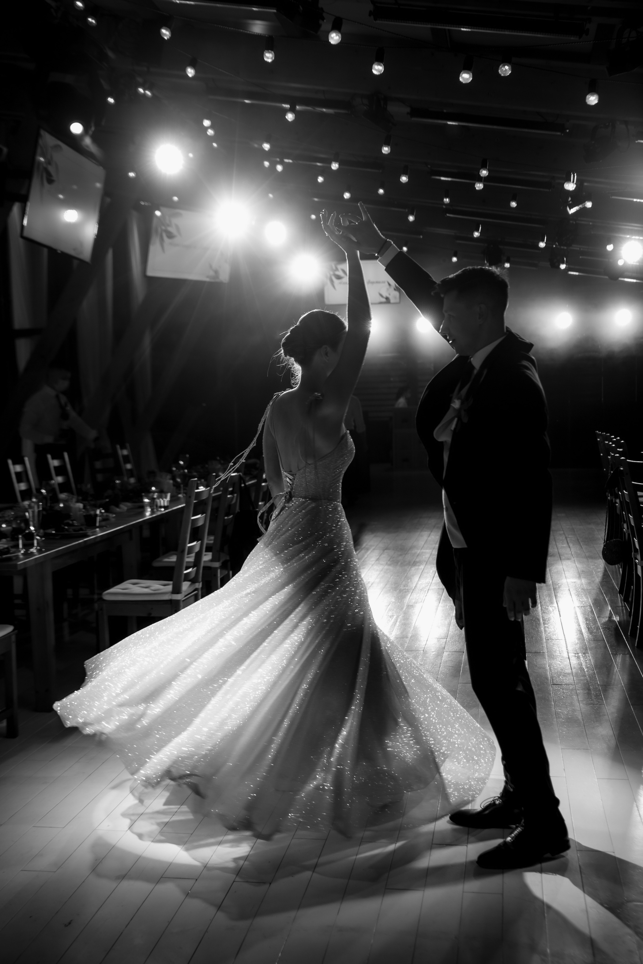 Александр и Люда. Красивая классика. Свадебный фотограф Марина Назарова Москва