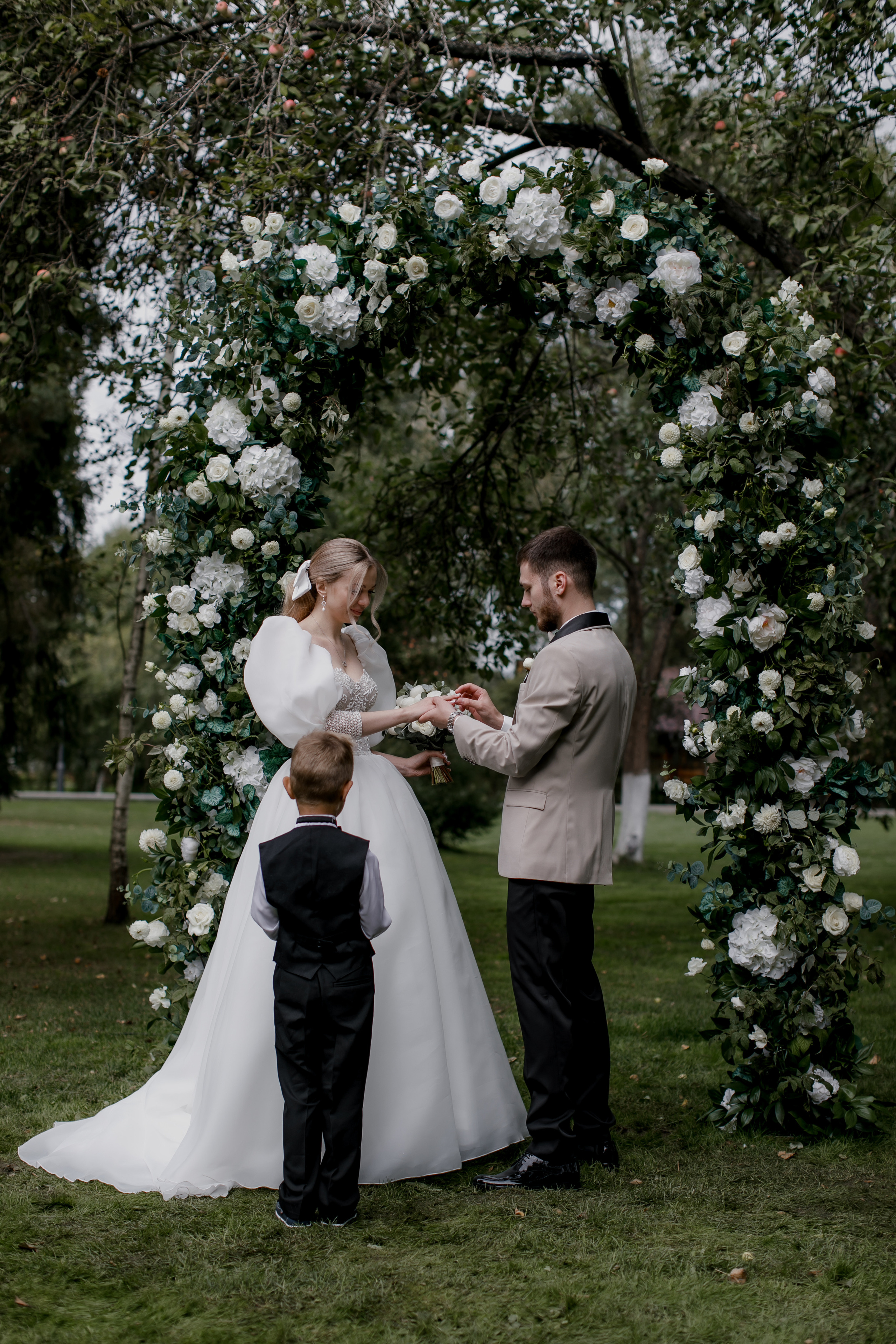 Настя и Иван. Классика. Свадебный фотограф Марина Назарова Москва