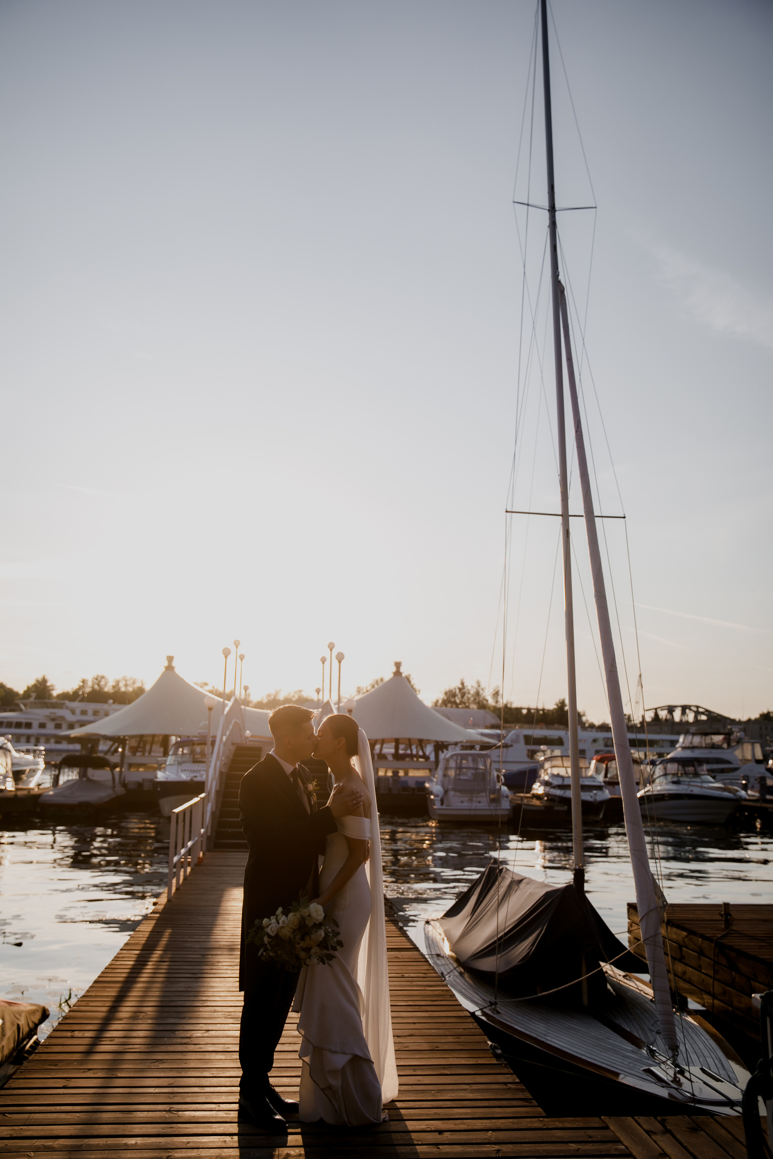 Александр и Люда. Красивая классика. Свадебный фотограф Марина Назарова Москва